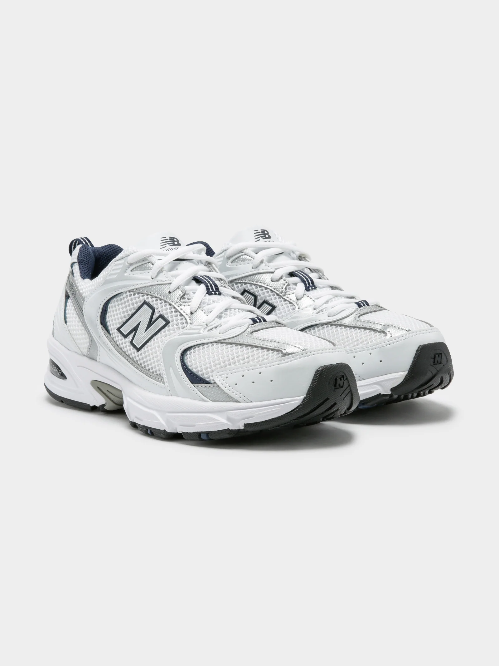Unisex 530 Sneakers - Image 2