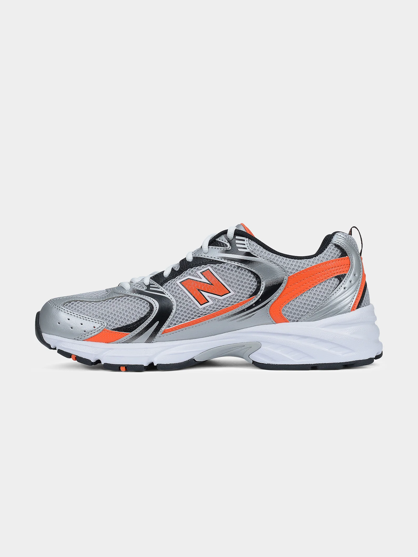 Unisex 530 Sneakers - Image 3