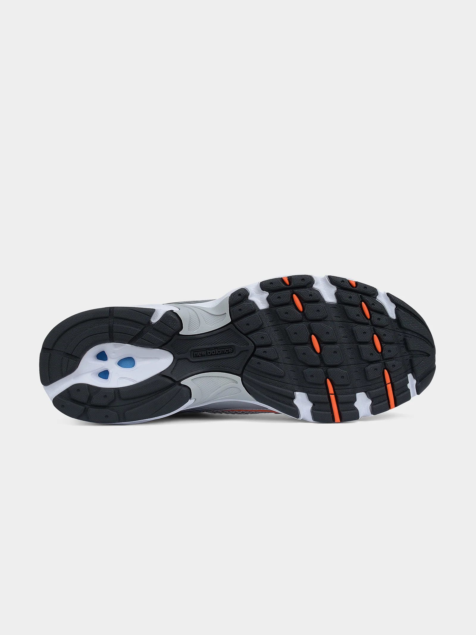 Unisex 530 Sneakers - Image 5
