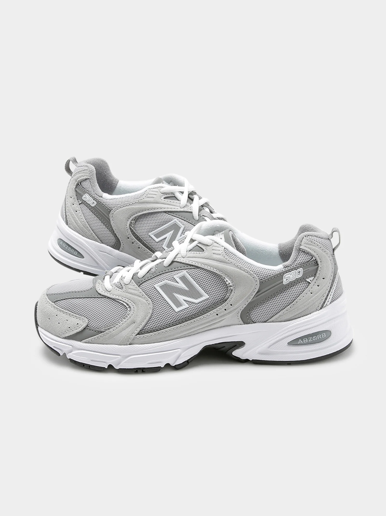 Unisex 530 Sneakers - Image 2