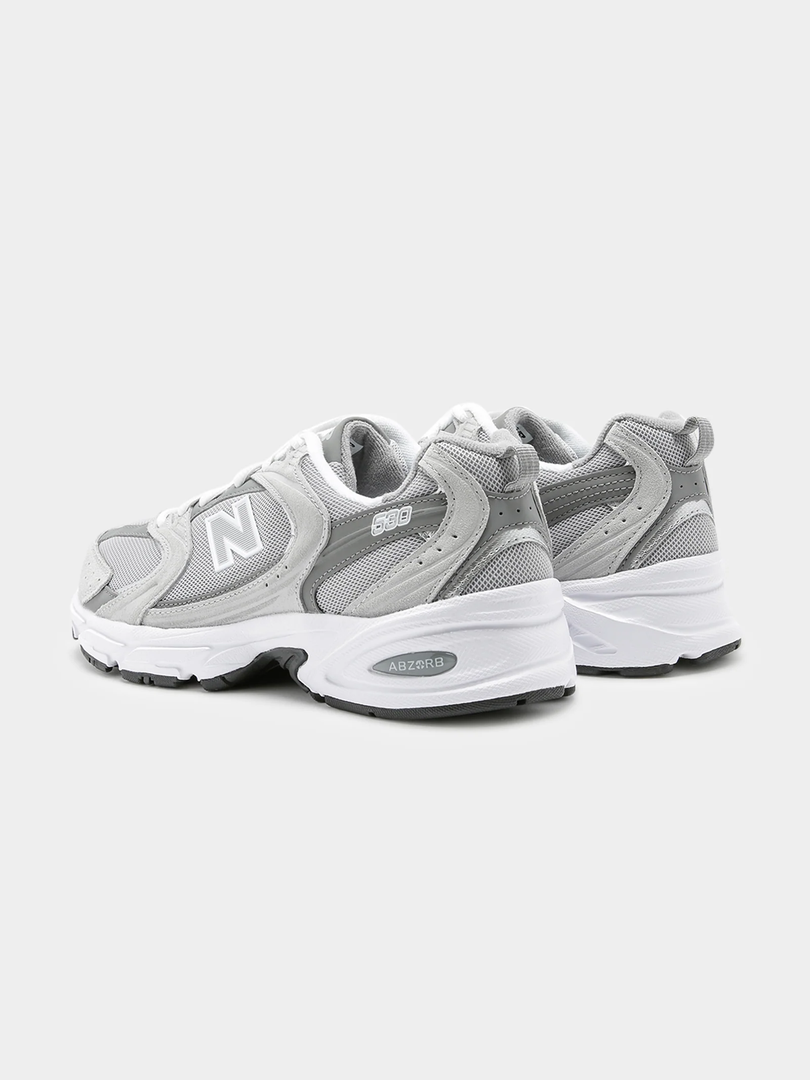Unisex 530 Sneakers - Image 4