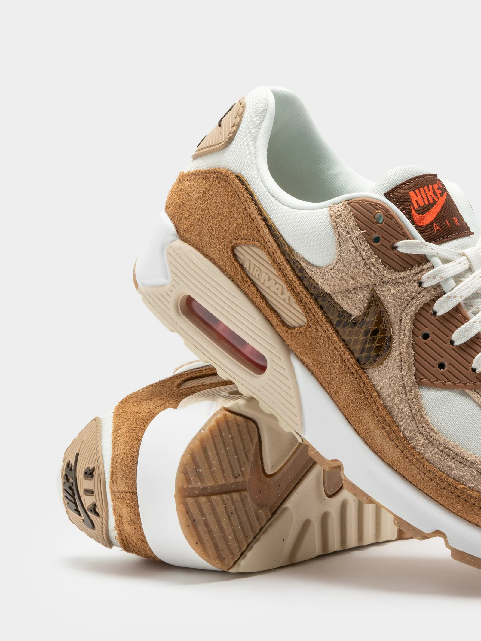 Unisex Air Max 90 SE Sneakers - Image 5