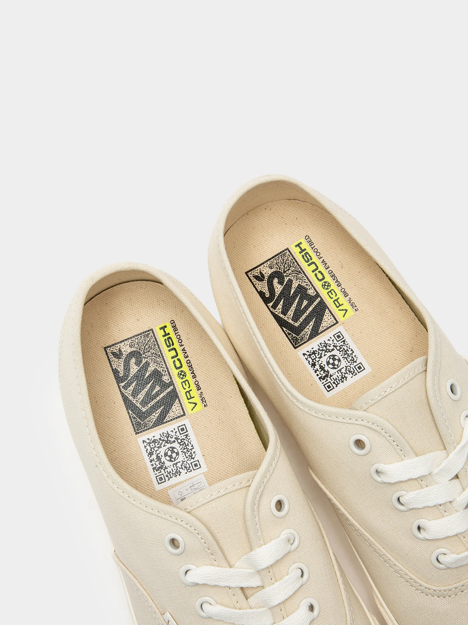 Unisex Authentic VR3 Sneakers - Image 4