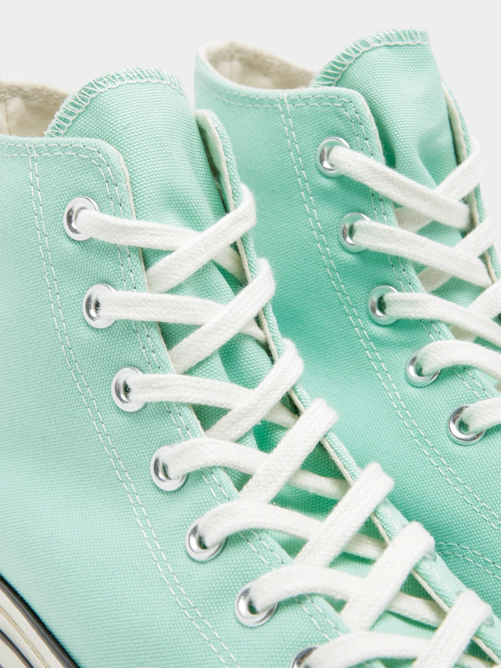 Unisex Chuck 70 High Sneakers - Image 3