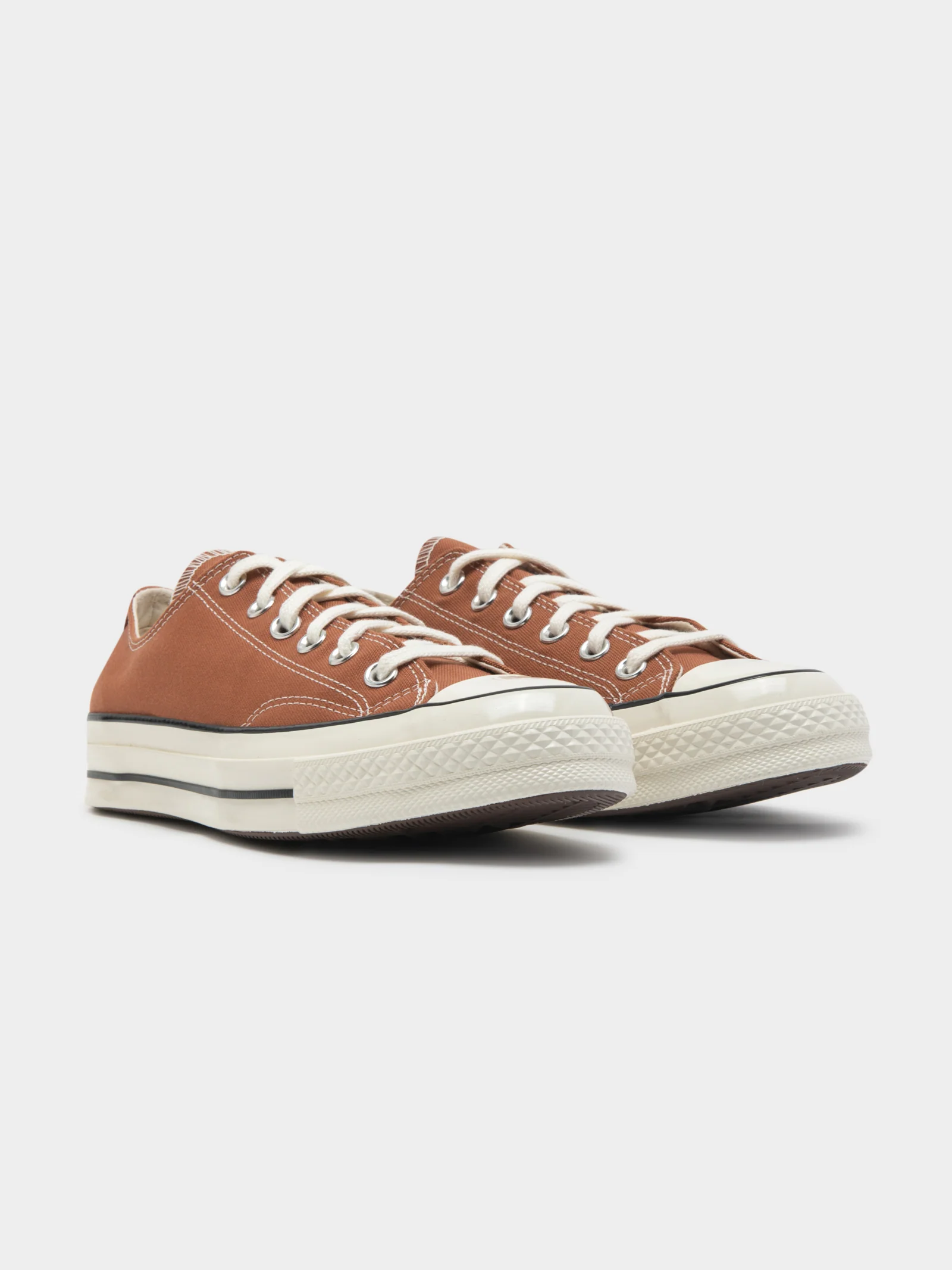 Unisex Chuck 70 Low Sneakers - Image 6