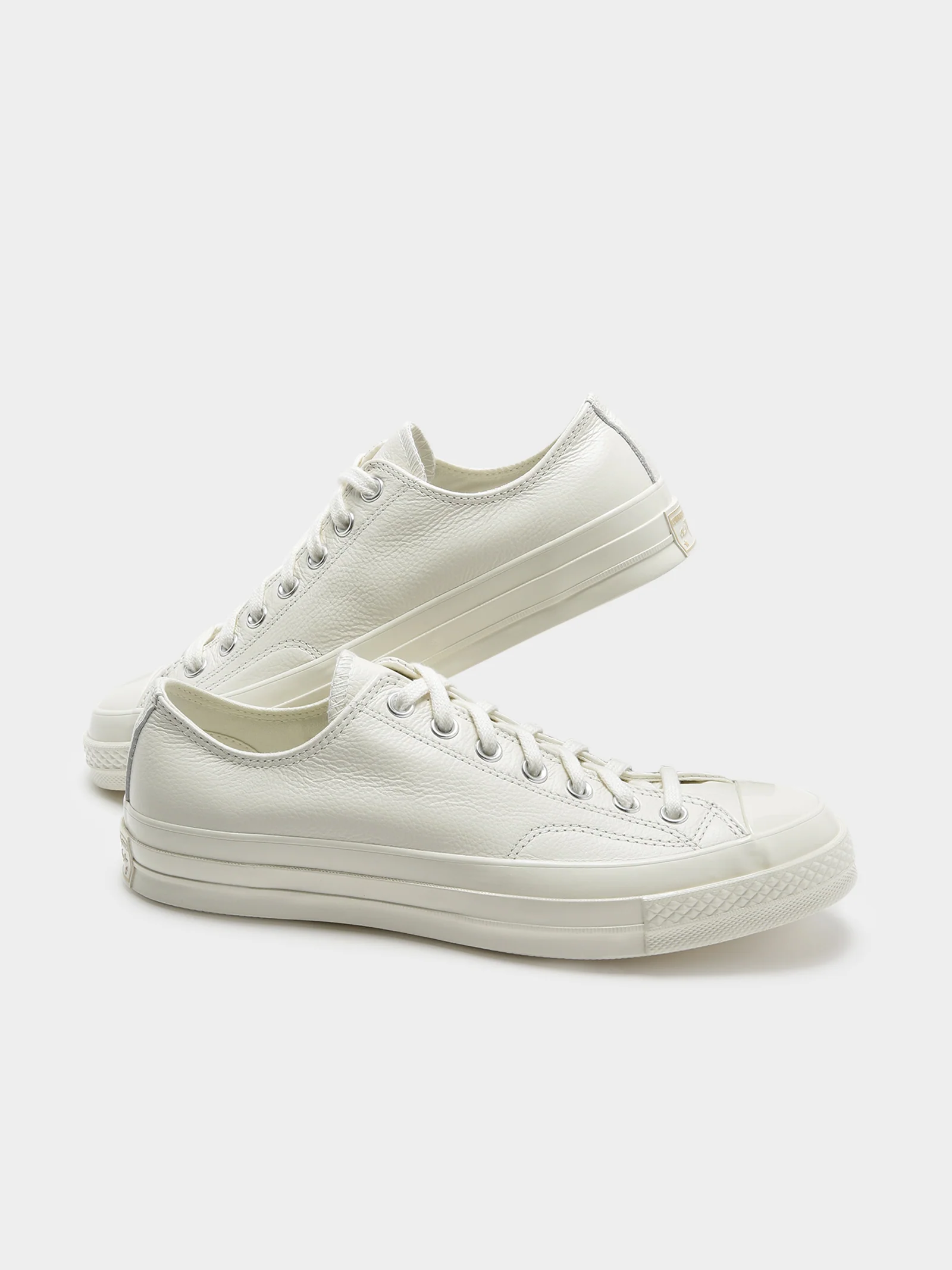 Unisex Chuck 70 Low Top Sneakers - Image 2
