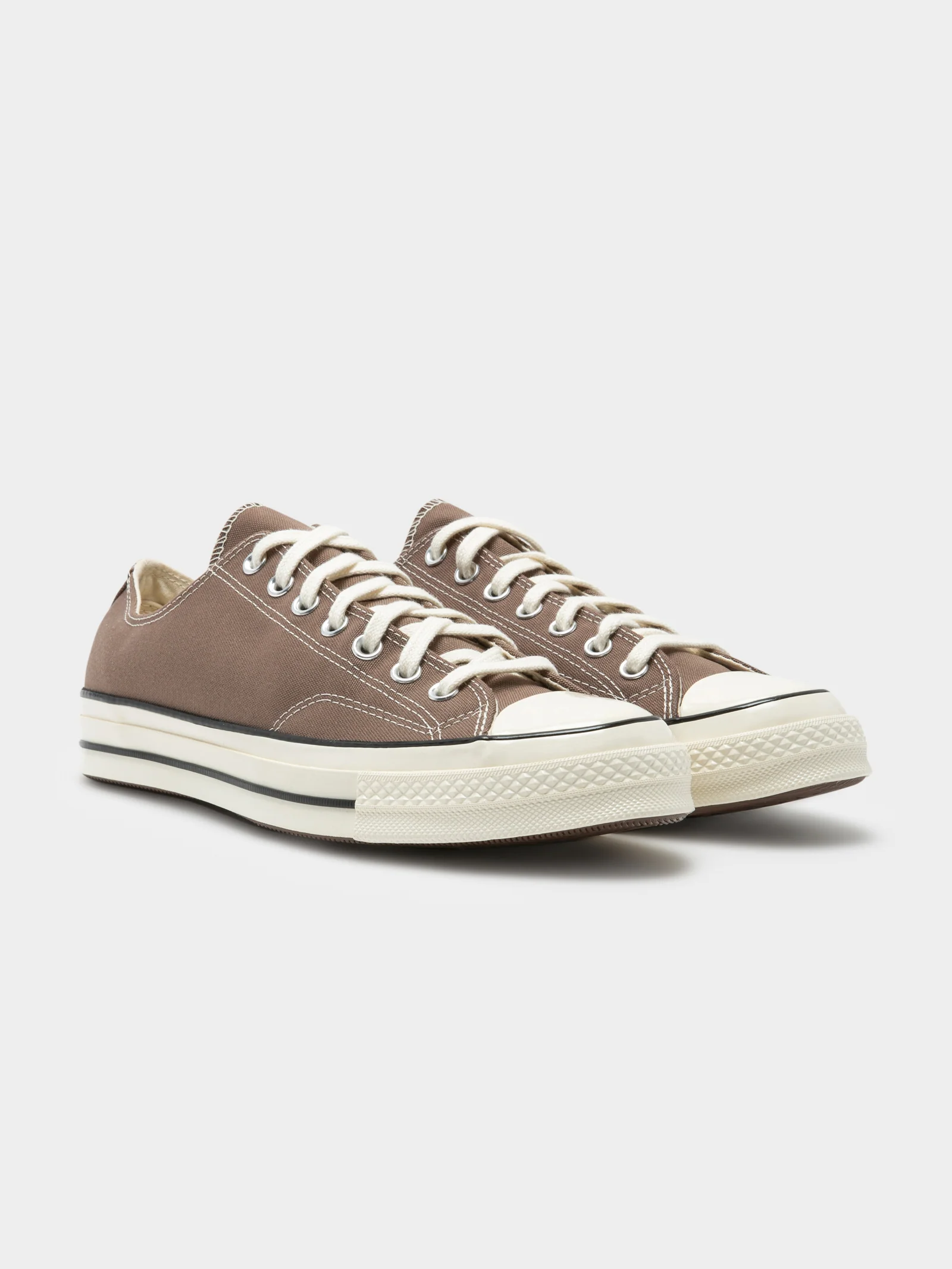 Unisex Chuck 70 Ox Low Sneakers - Image 6