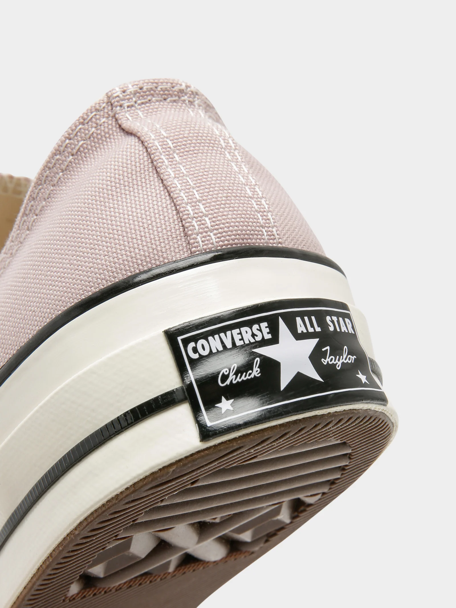 Unisex Chuck 70 Ox Sneakers - Image 5