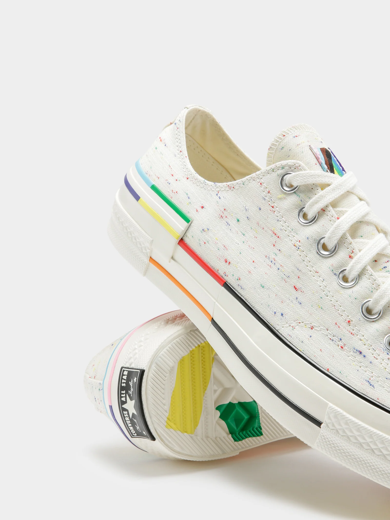 Unisex Chuck 70 Pride Low Sneakers - Image 5