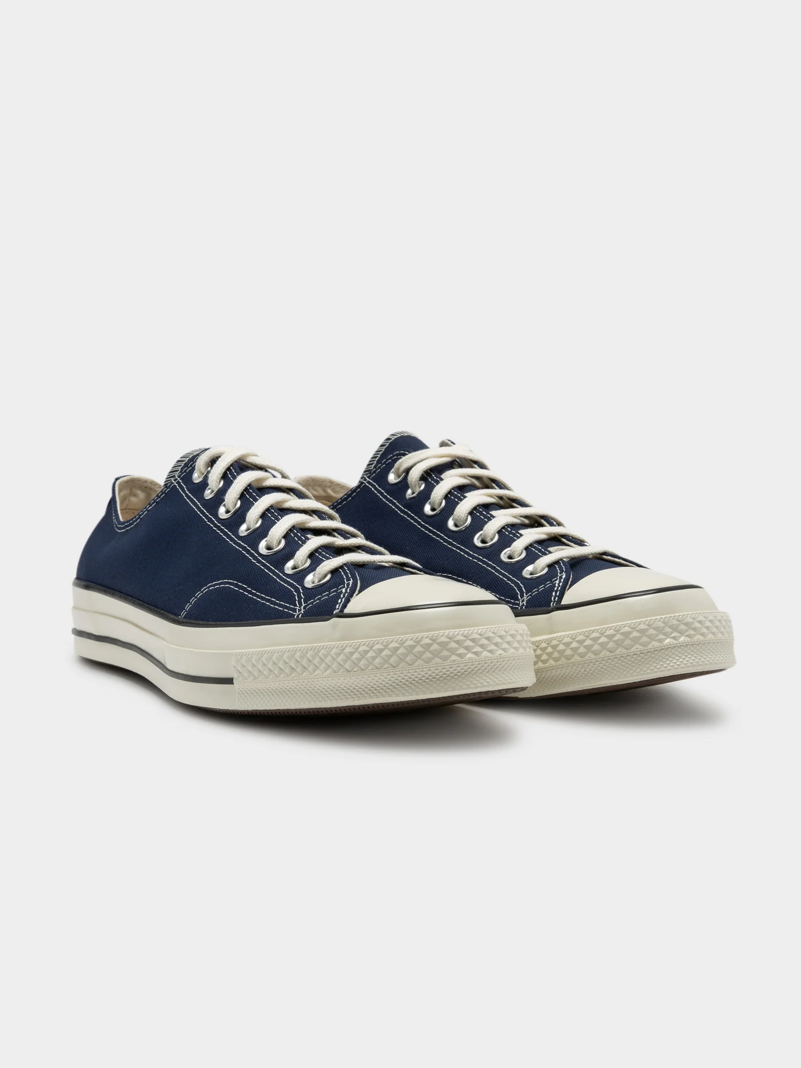 Unisex Chuck Taylor 70 Low-Top Sneaker - Image 6