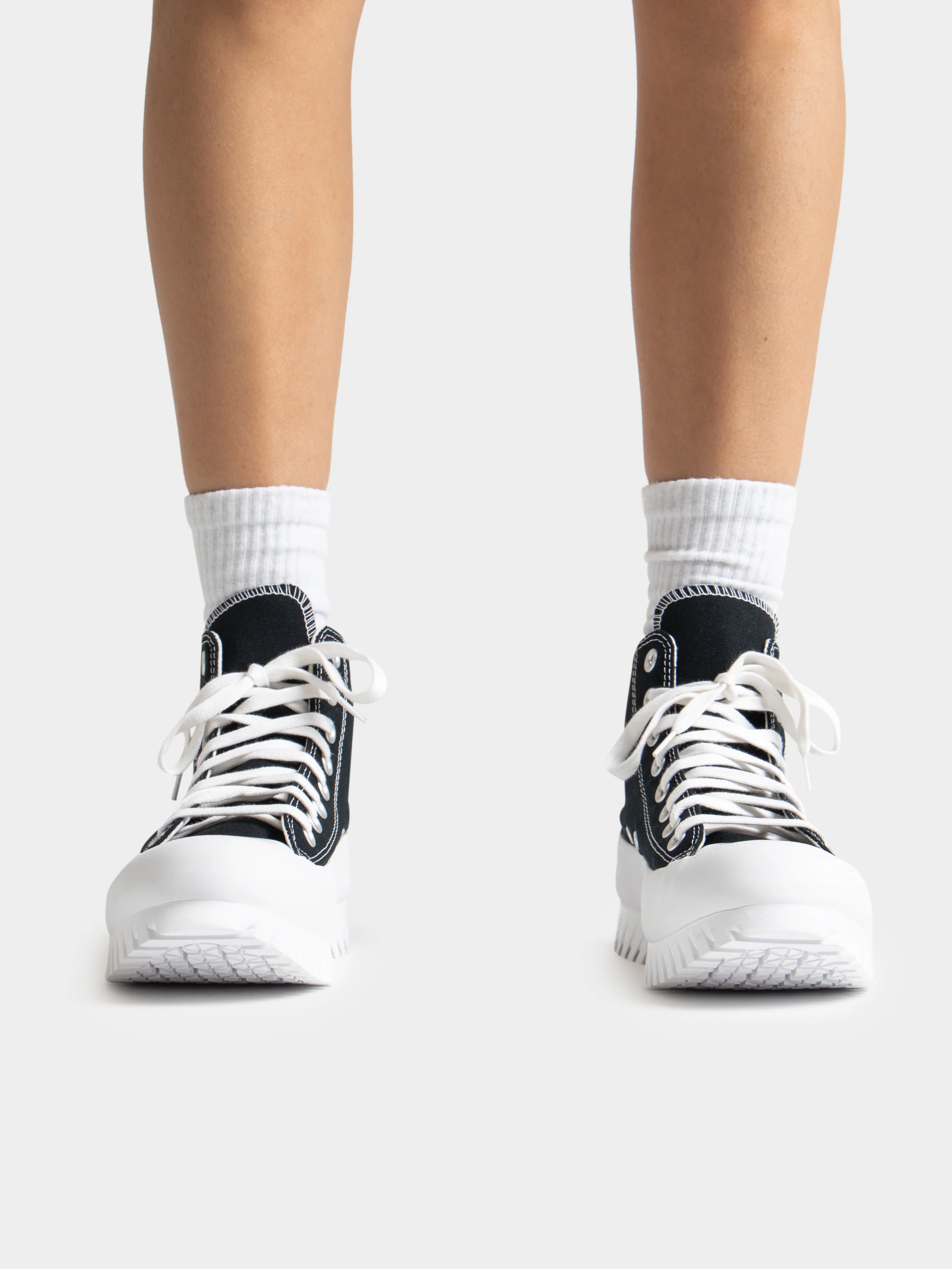 Unisex Chuck Taylor All Star Lugged 2.0 High Top Sneakers - Image 9