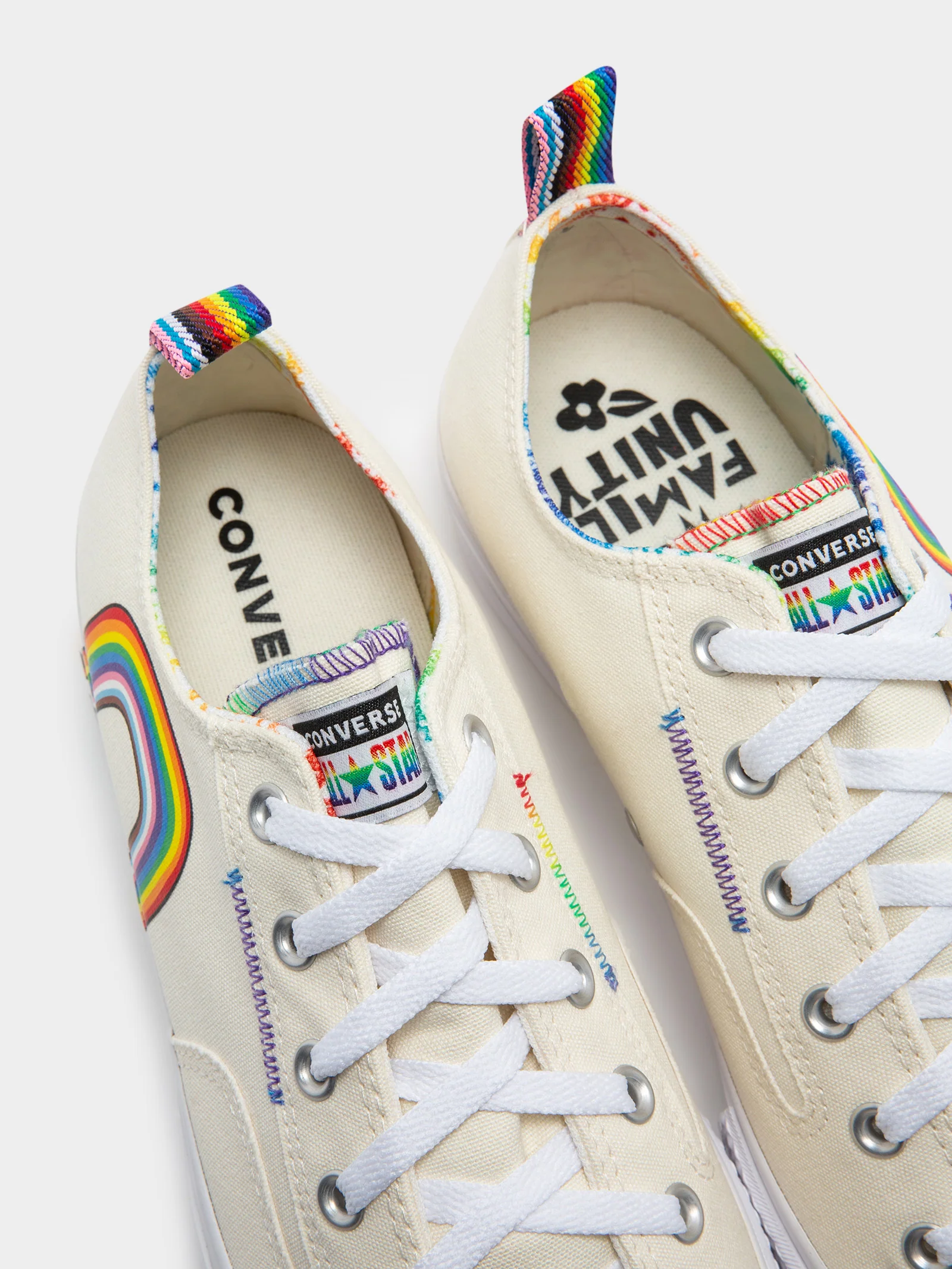 Unisex Chuck Taylor All Star Pride Lift Low-Top Platform Sneakers - Image 5