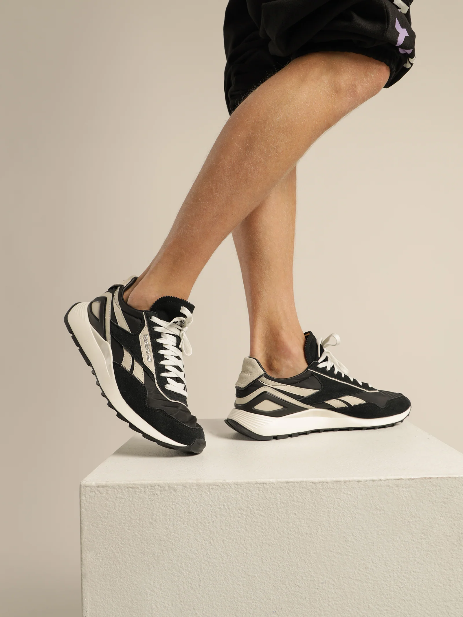 Unisex Classic Leather Legacy Shoes - Image 9