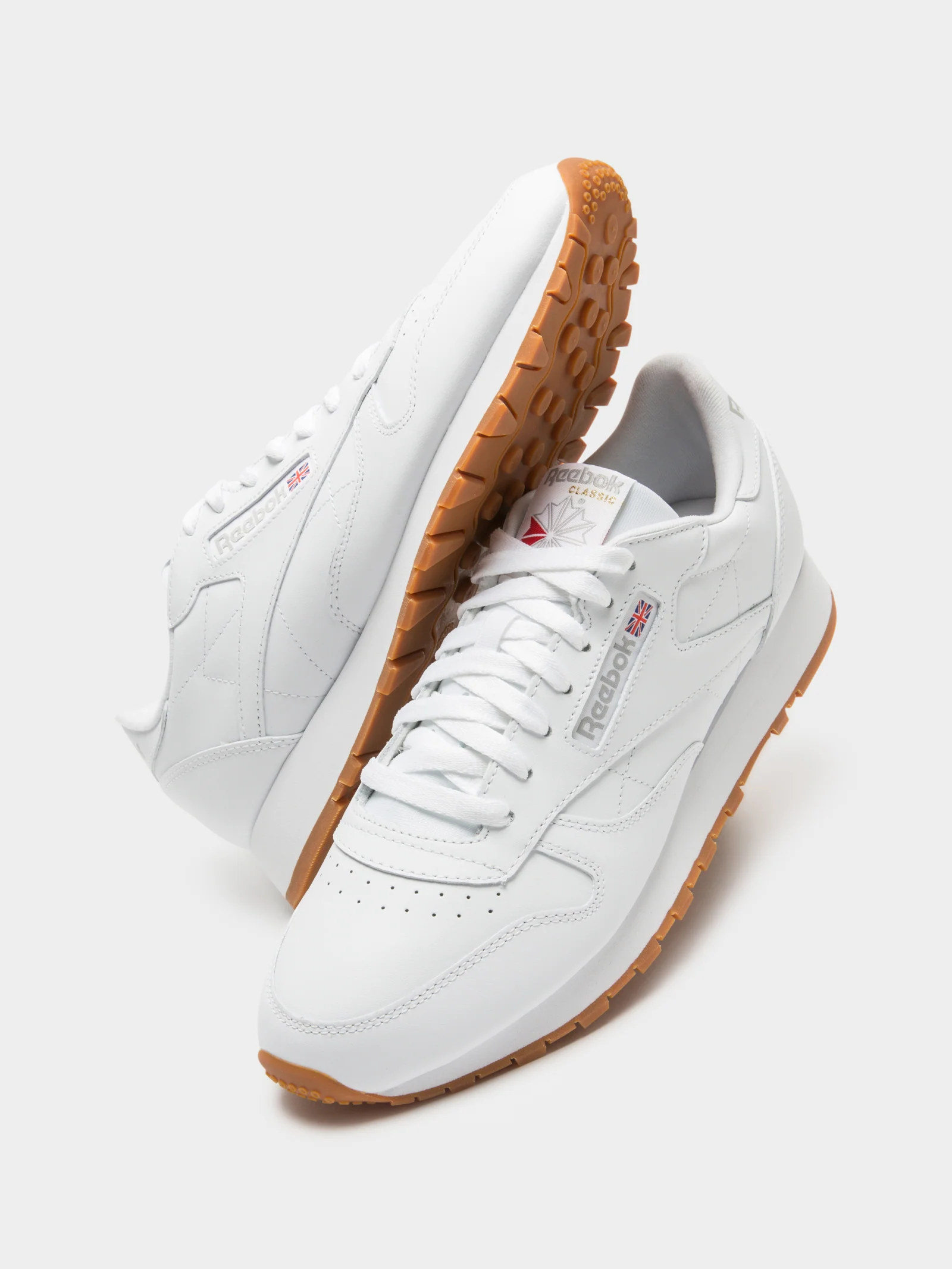 Unisex Classic Leather Sneaker - Image 3