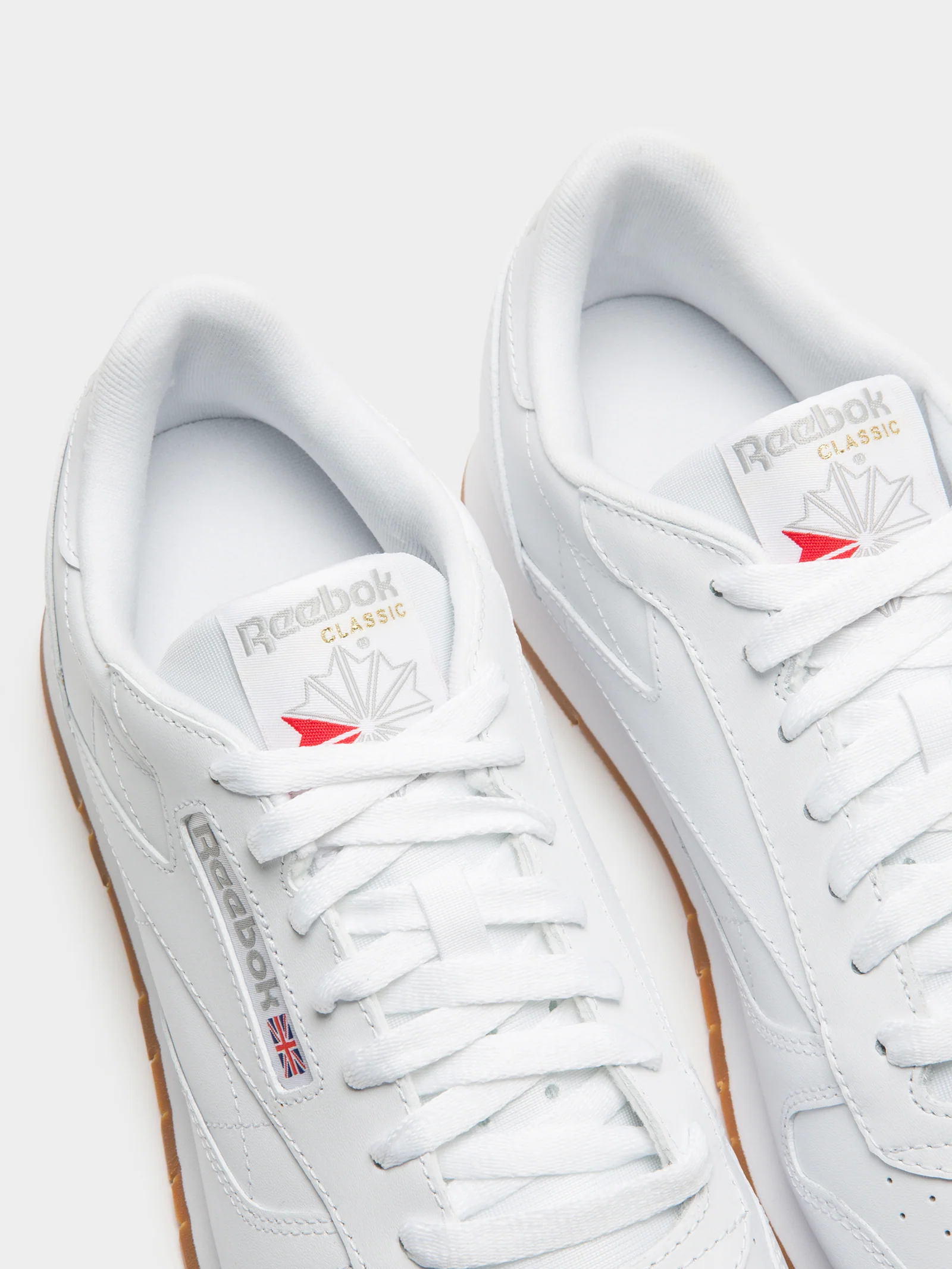 Unisex Classic Leather Sneaker - Image 4