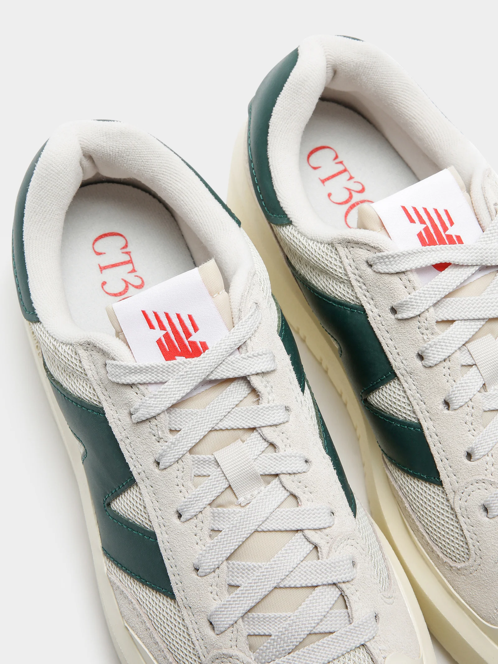 Unisex CT 302 Platform Sneakers - Image 3