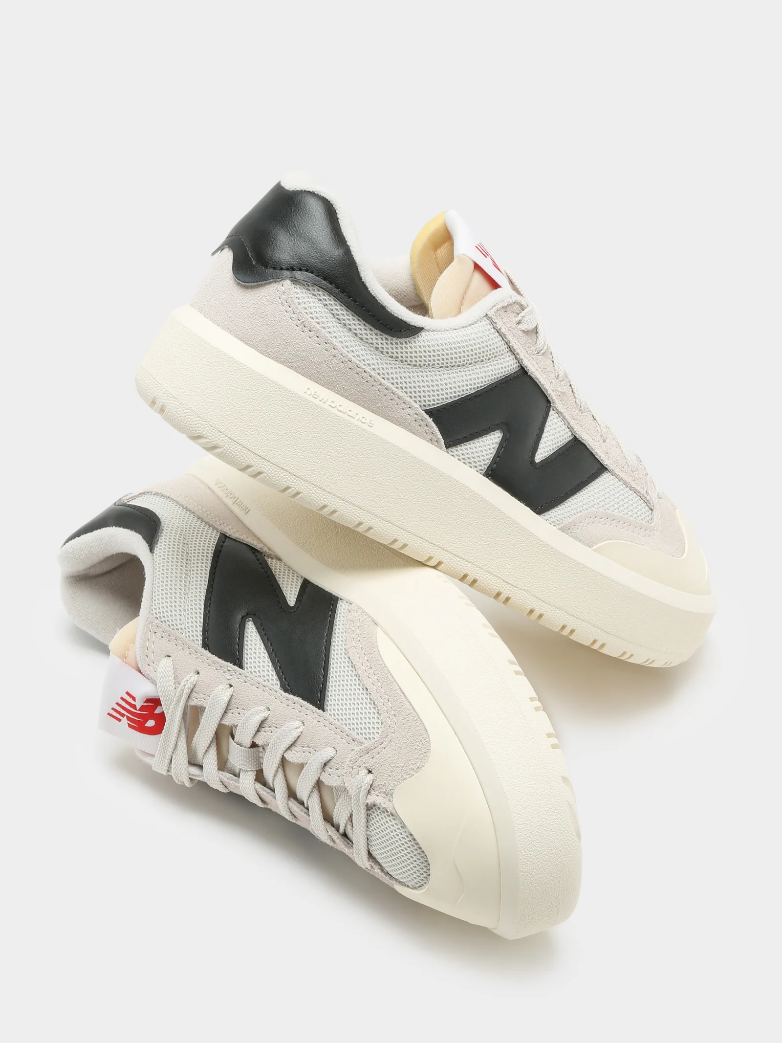 Unisex CT302 Sneakers - Image 2