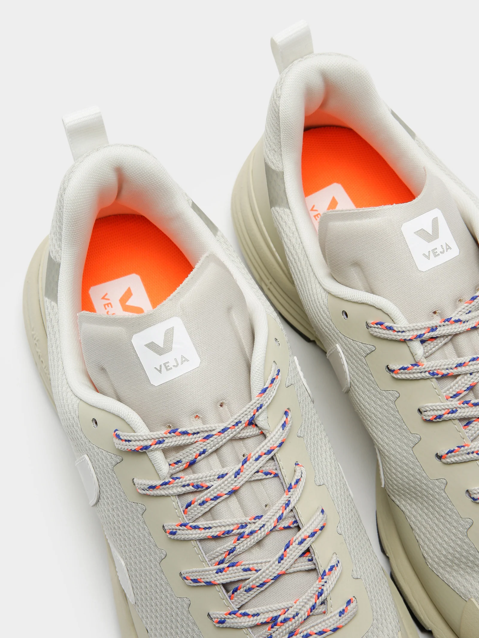 Unisex Dekkan Alveomesh Sneakers - Image 3