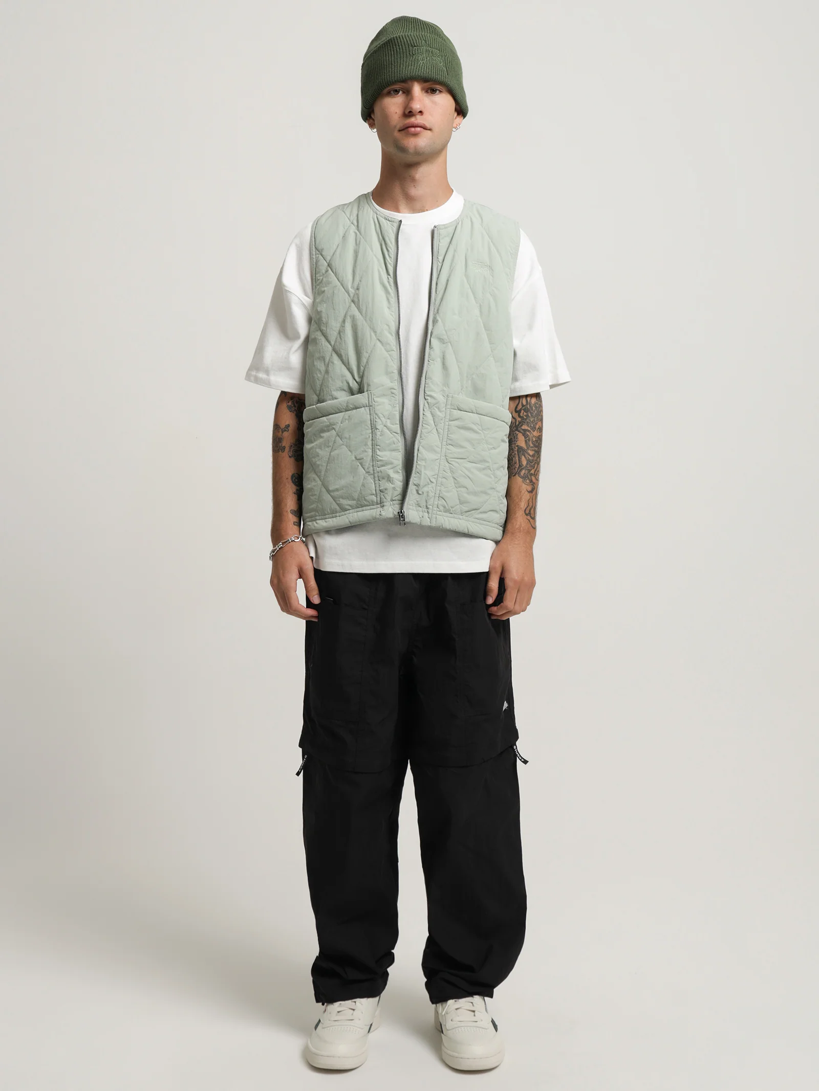 Unisex Diamond Quilted Vest - Image 2