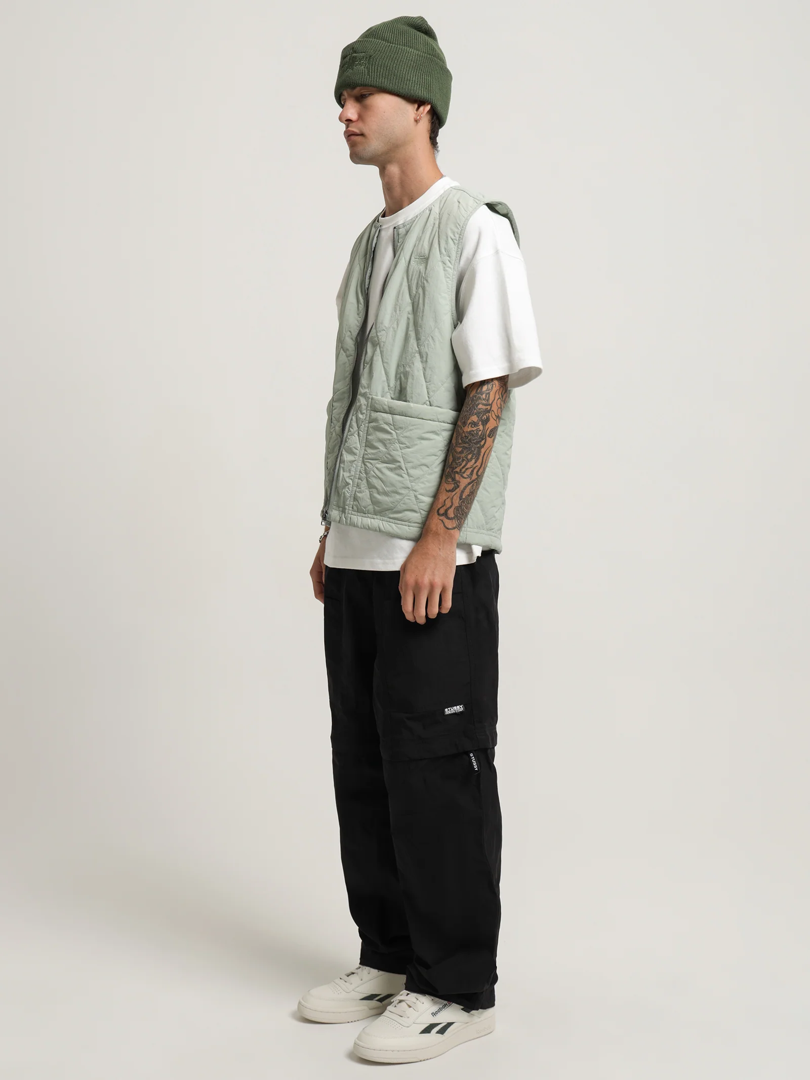 Unisex Diamond Quilted Vest - Image 4