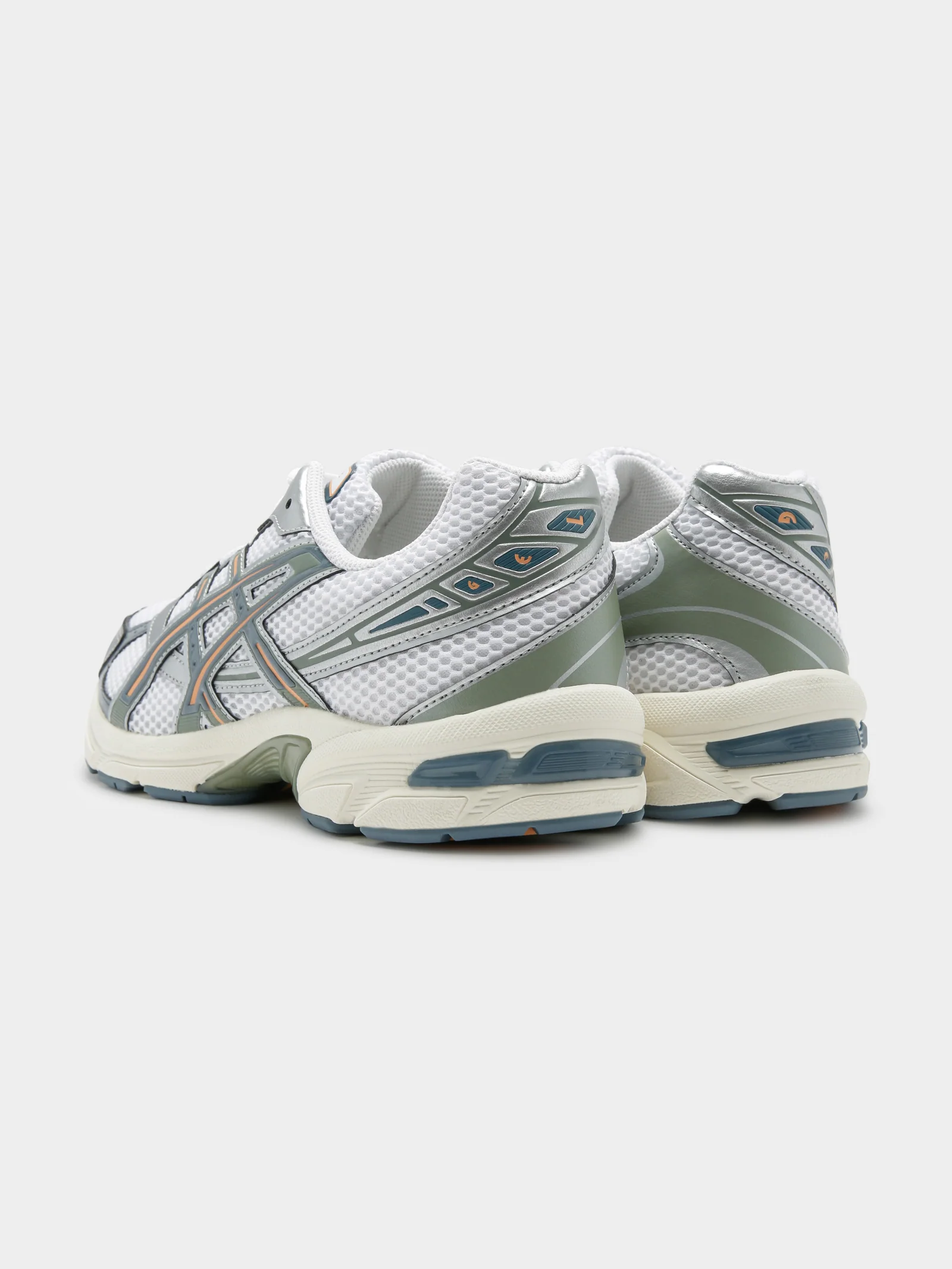 Unisex Gel 11-30 Sneakers - Image 7