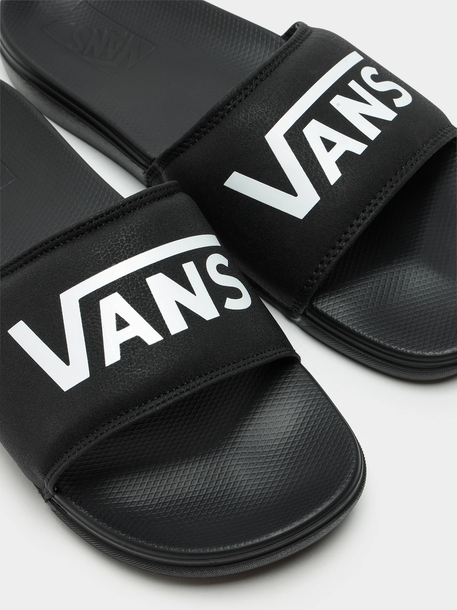 Unisex La Costa Pool Slides - Image 4