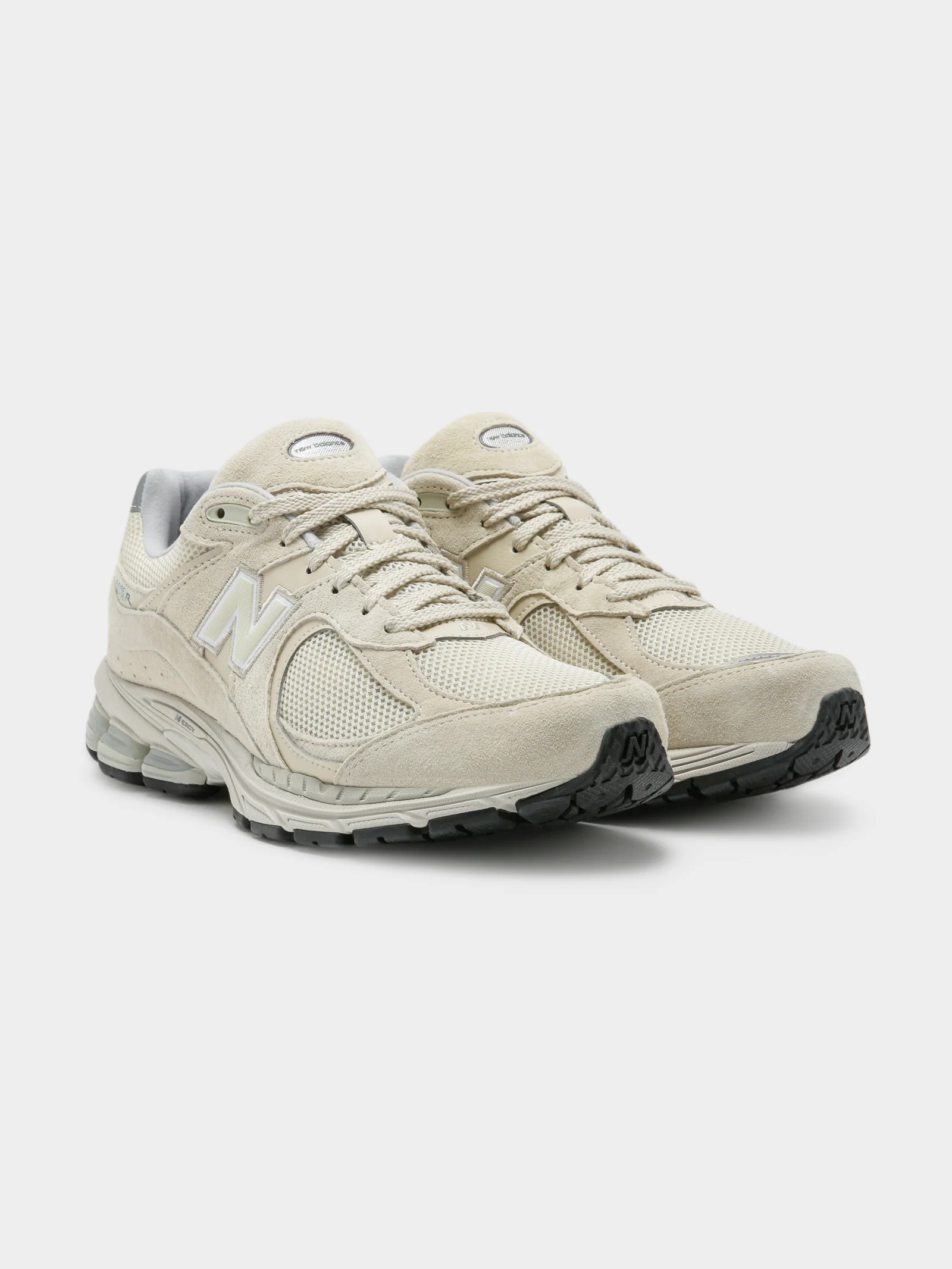 Unisex ML 2002 Sneakers - Image 2