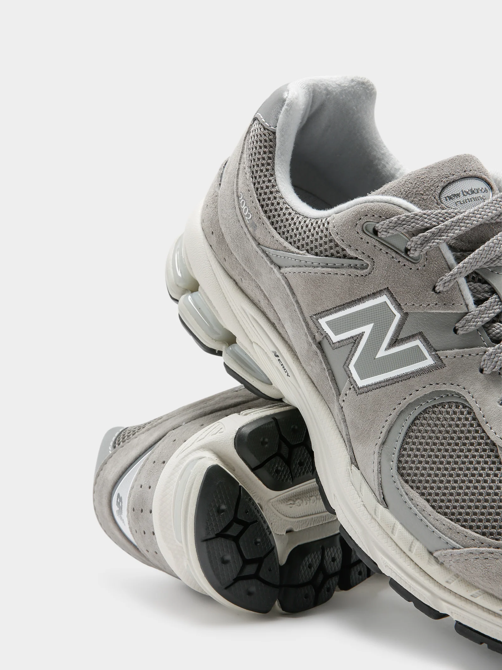 Unisex ML 2002 Marblehead Sneakers - Image 8