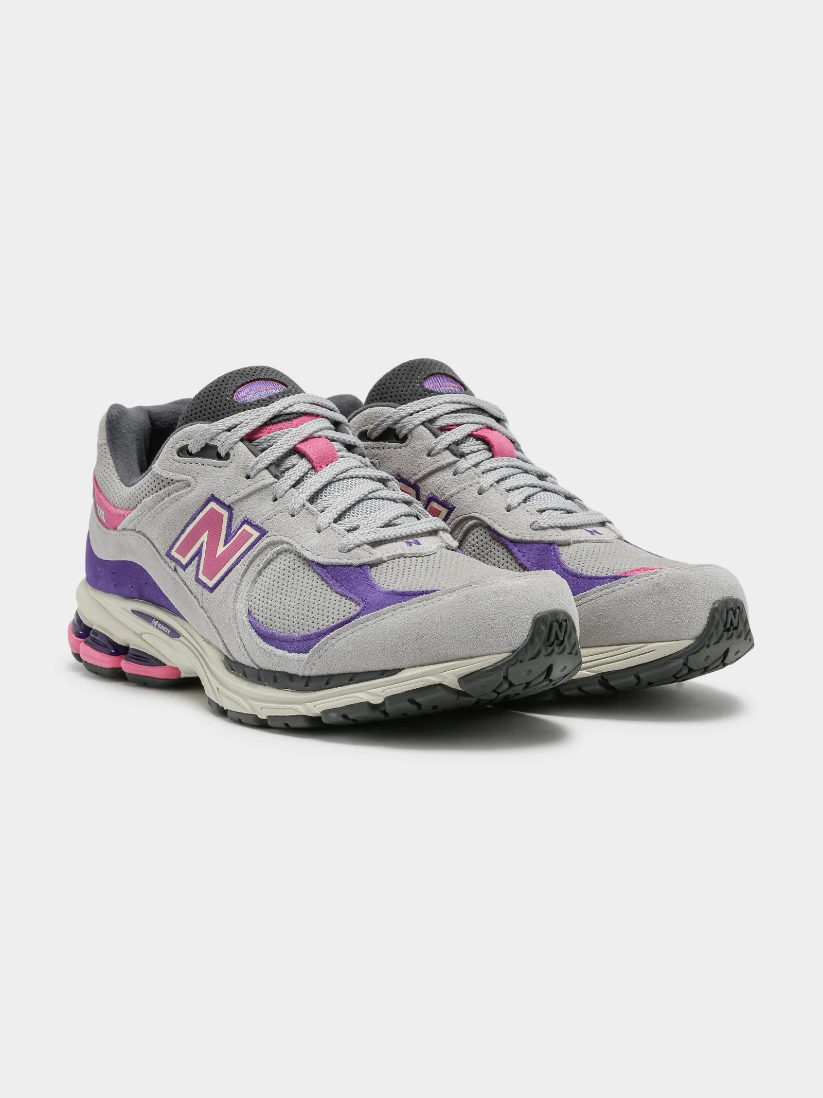 Unisex ML 2002 Sneakers - Image 7