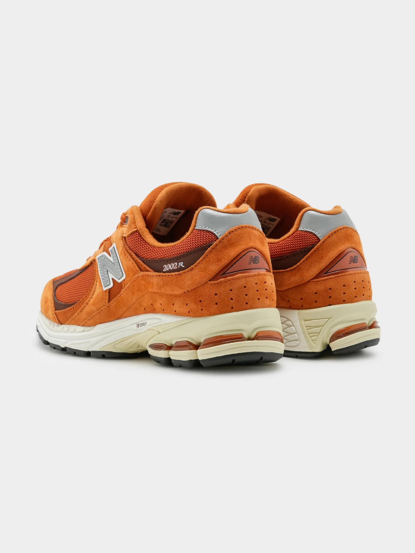 Unisex ML 2002 Sneakers - Image 7