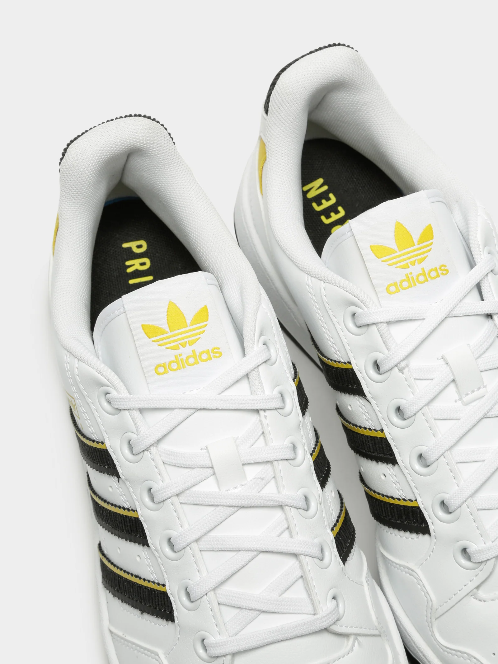 Unisex NY 90 Stripe Sneakers - Image 3