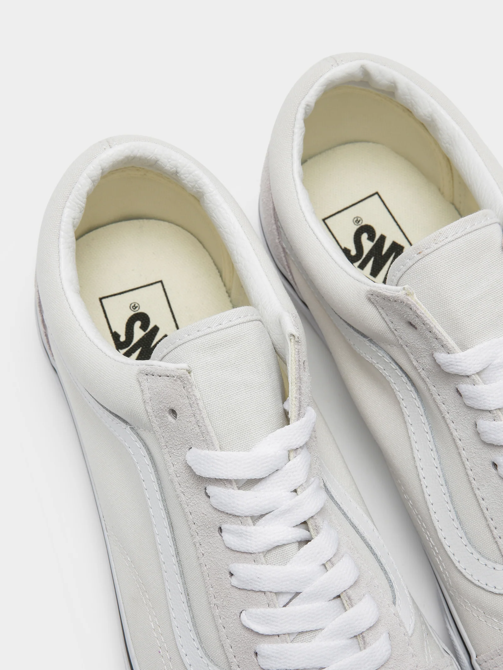 Unisex Old Skool Color Theory Sneakers - Image 4