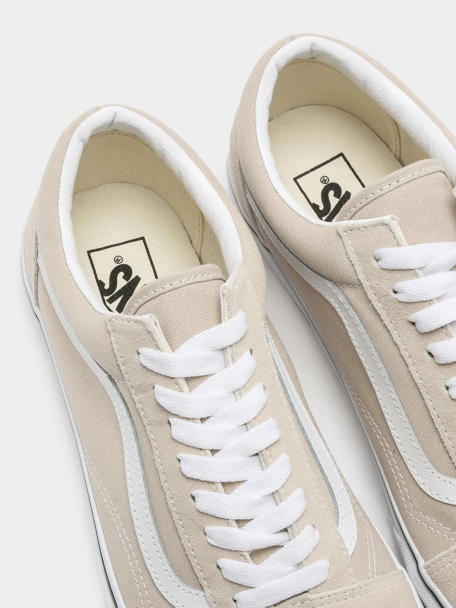 Unisex Old Skool Color Theory Sneakers - Image 5