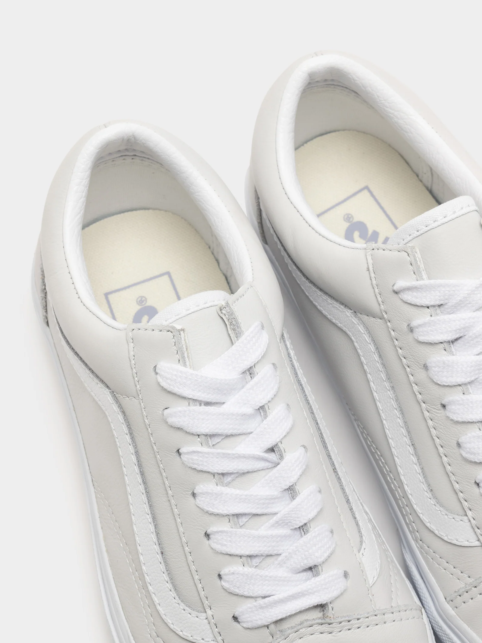Unisex Old Skool Divine Energy Sneaker - Image 3