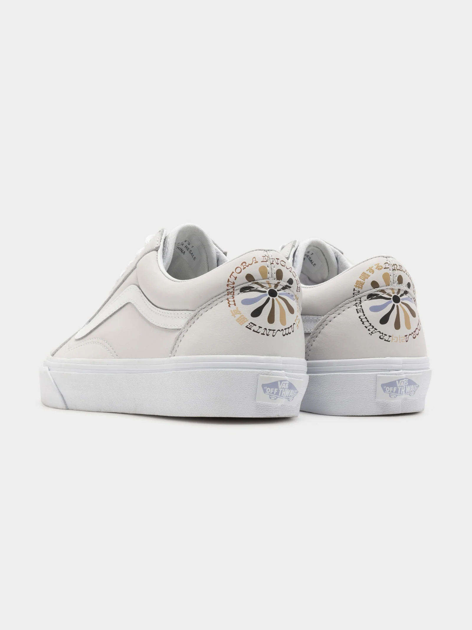Unisex Old Skool Divine Energy Sneaker - Image 7
