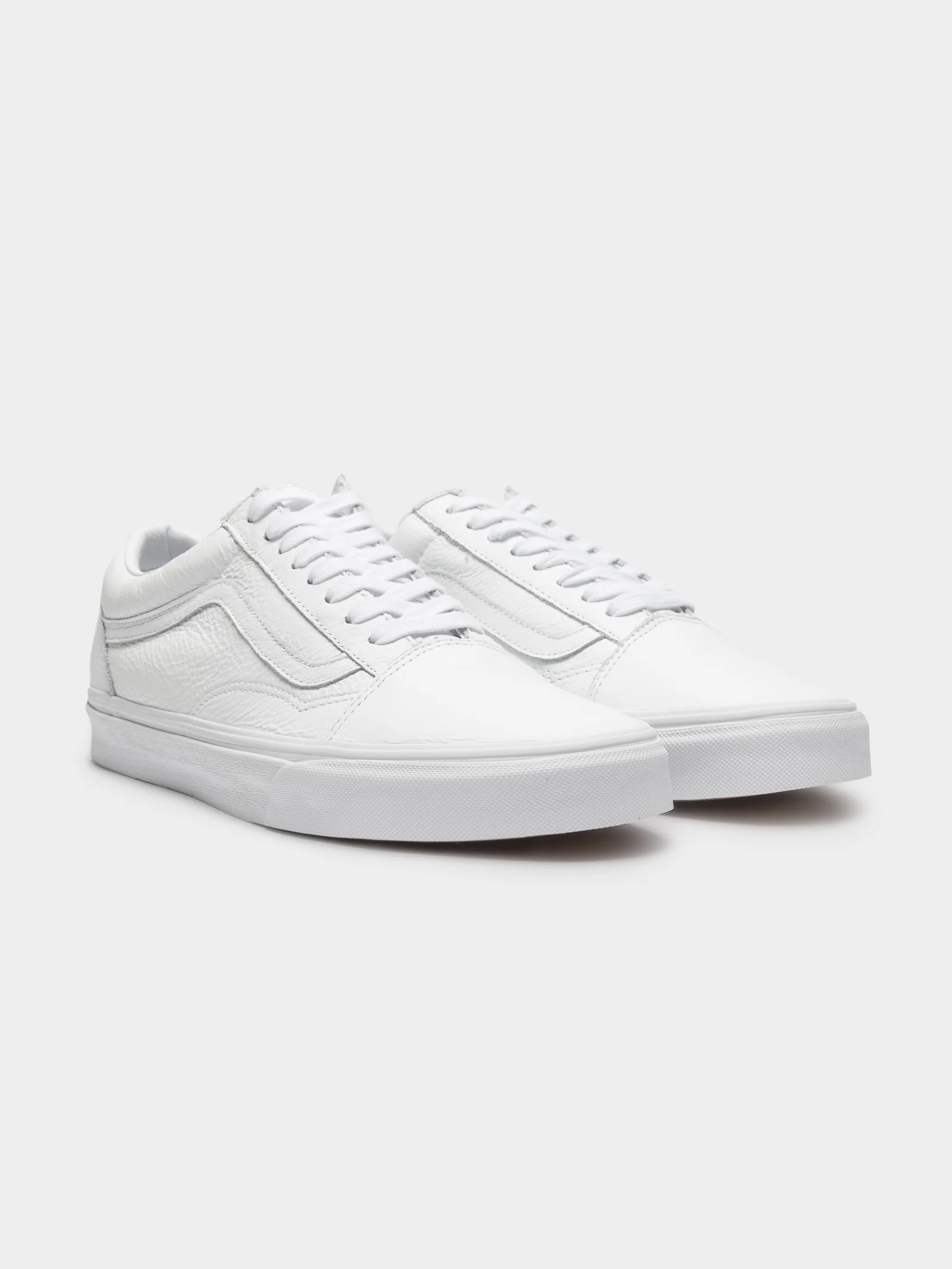 Unisex Old Skool Leather Sneaker - Image 6