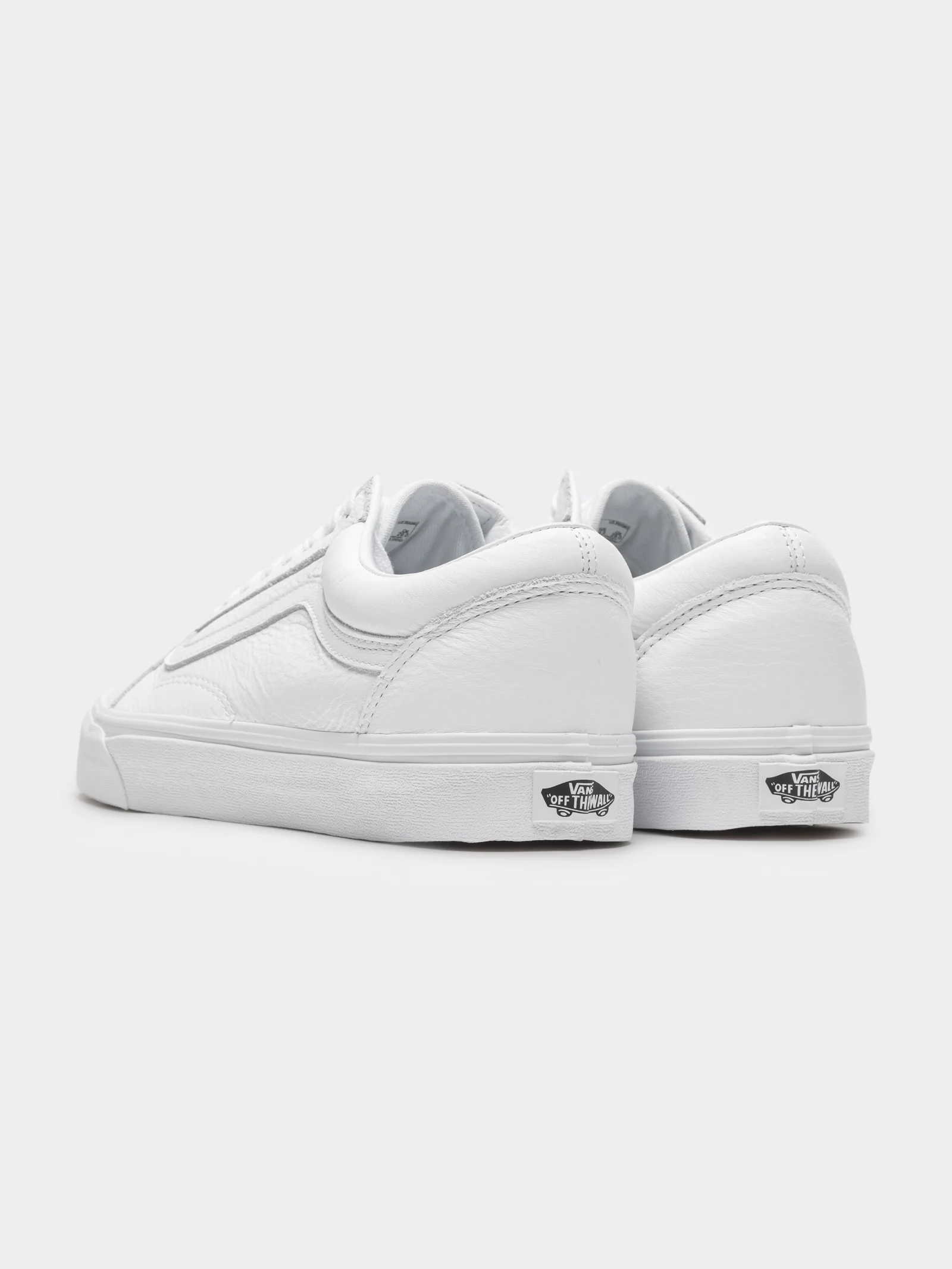 Unisex Old Skool Leather Sneaker - Image 7