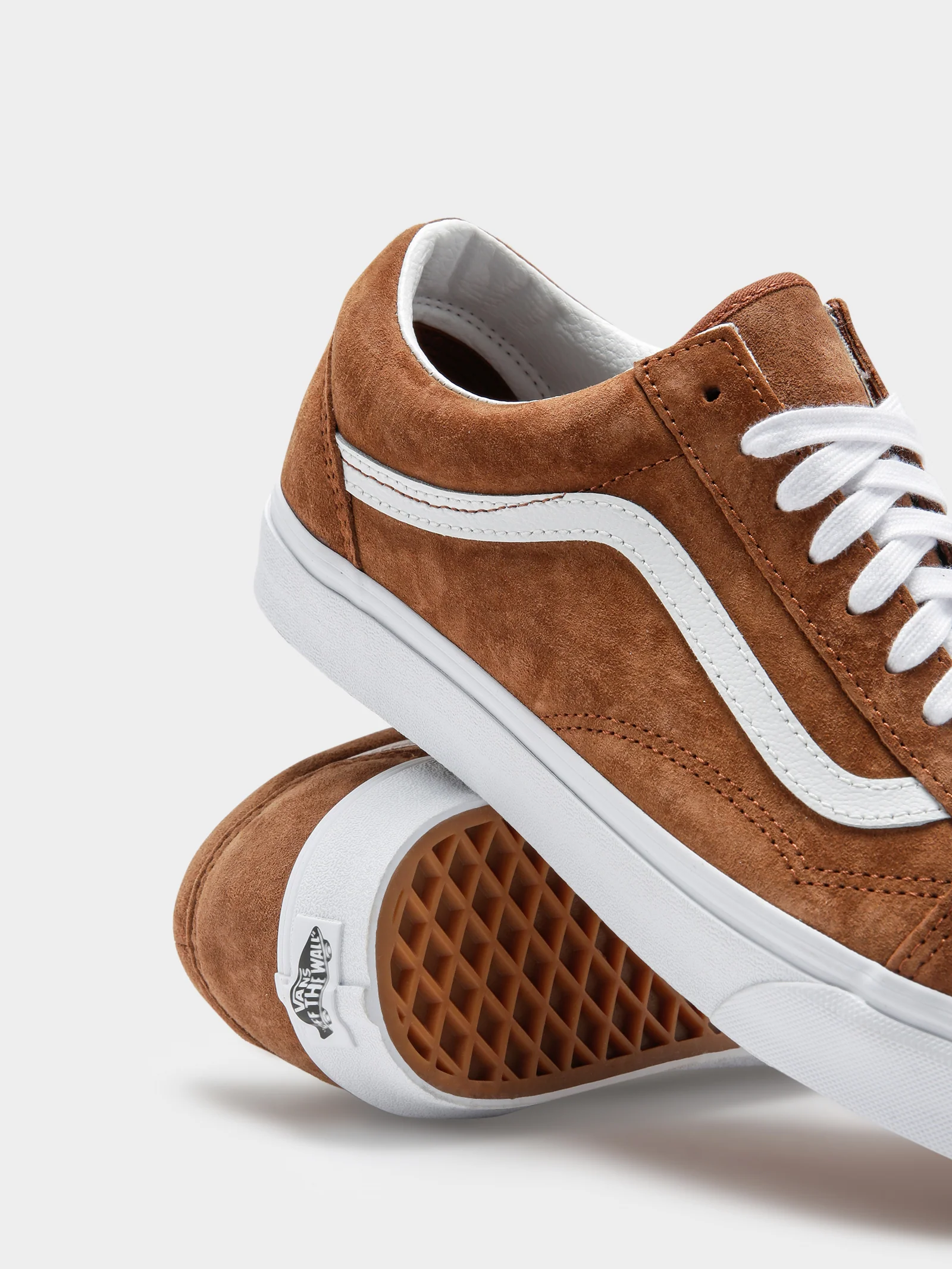 Unisex Old Skool Pig Suede Low Sneakers - Image 5