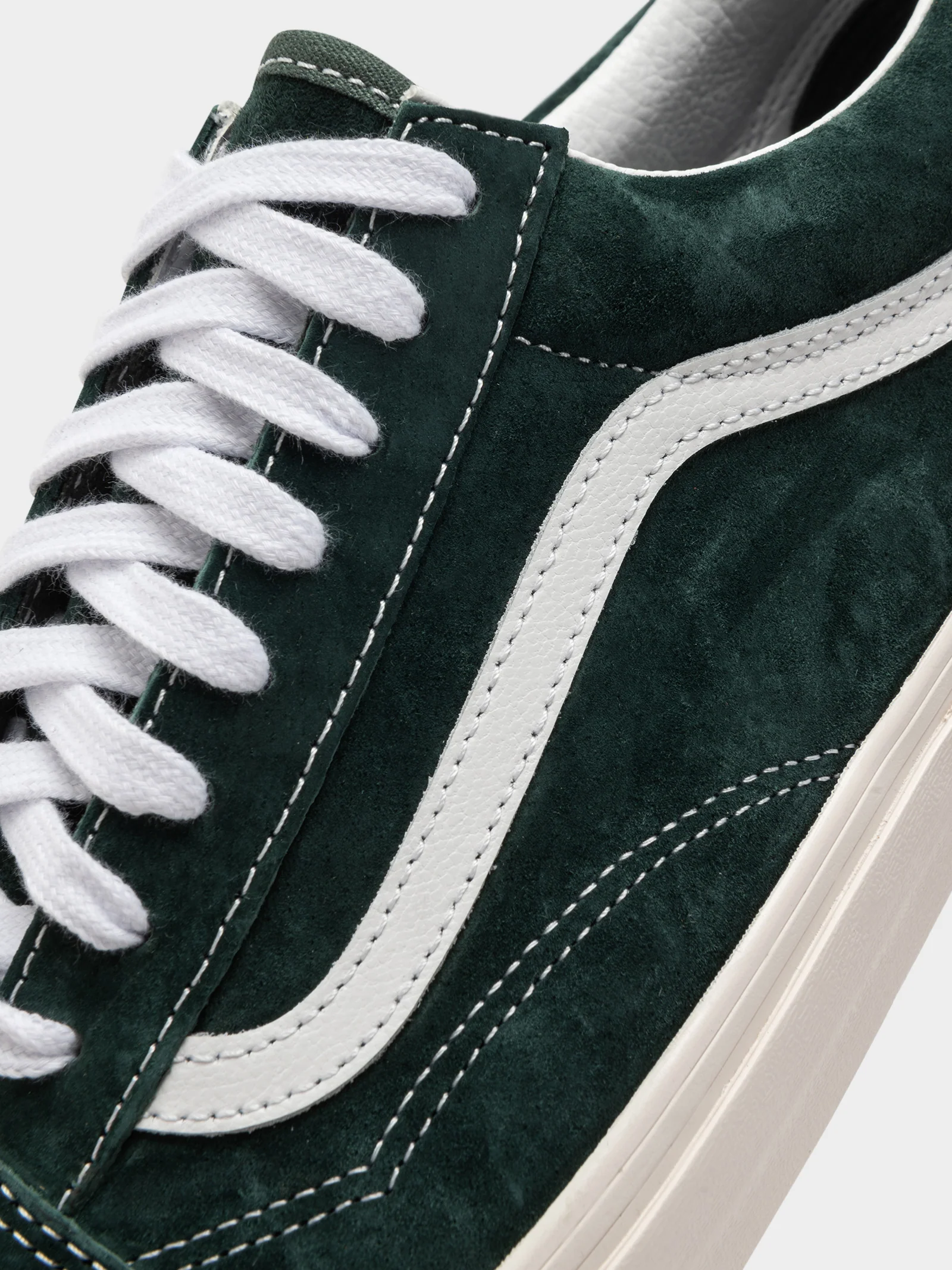 Unisex Old Skool Suede Sneaker - Image 4