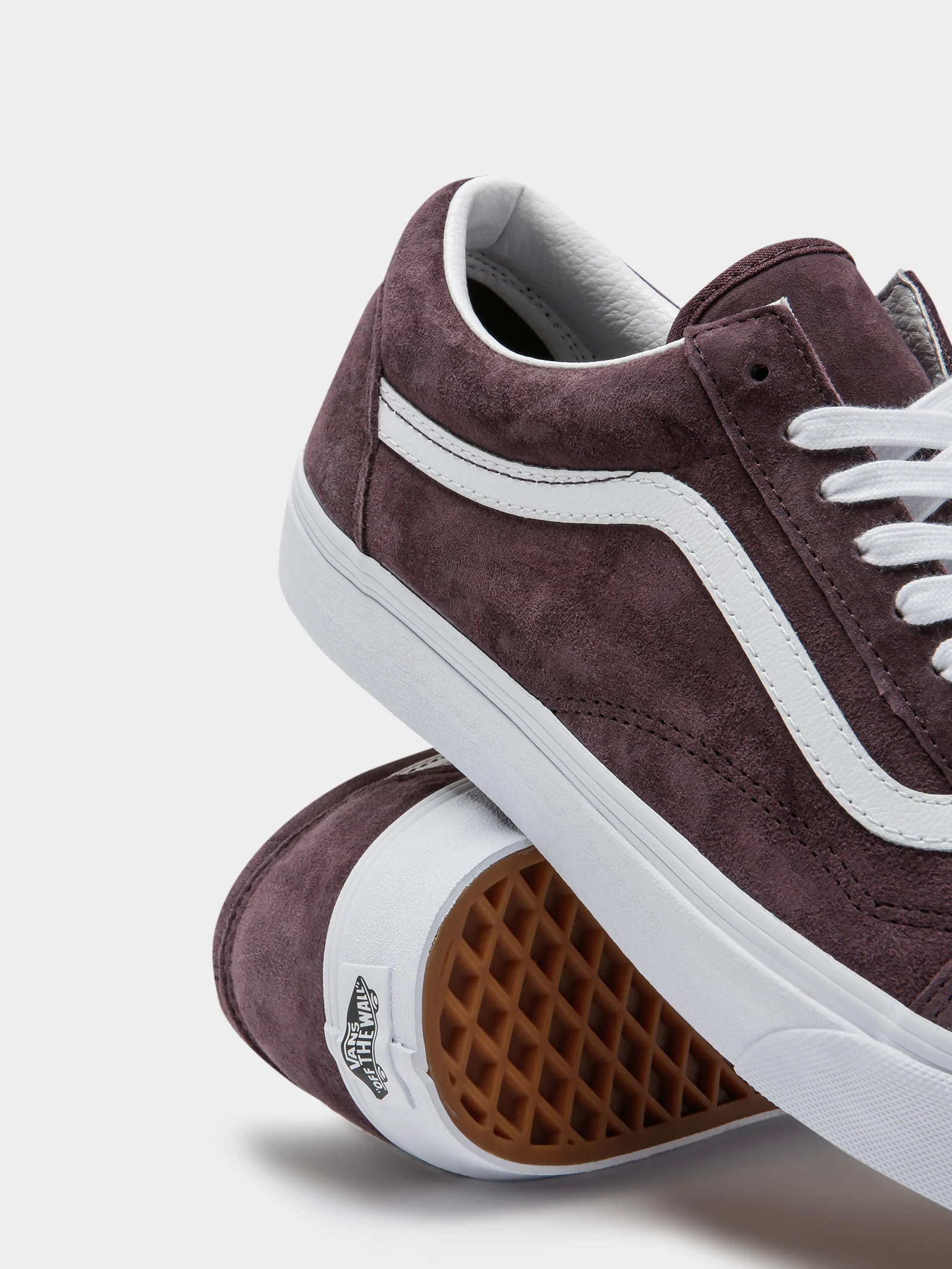 Unisex Pig Suede Old Skool Lo Sneakers - Image 5