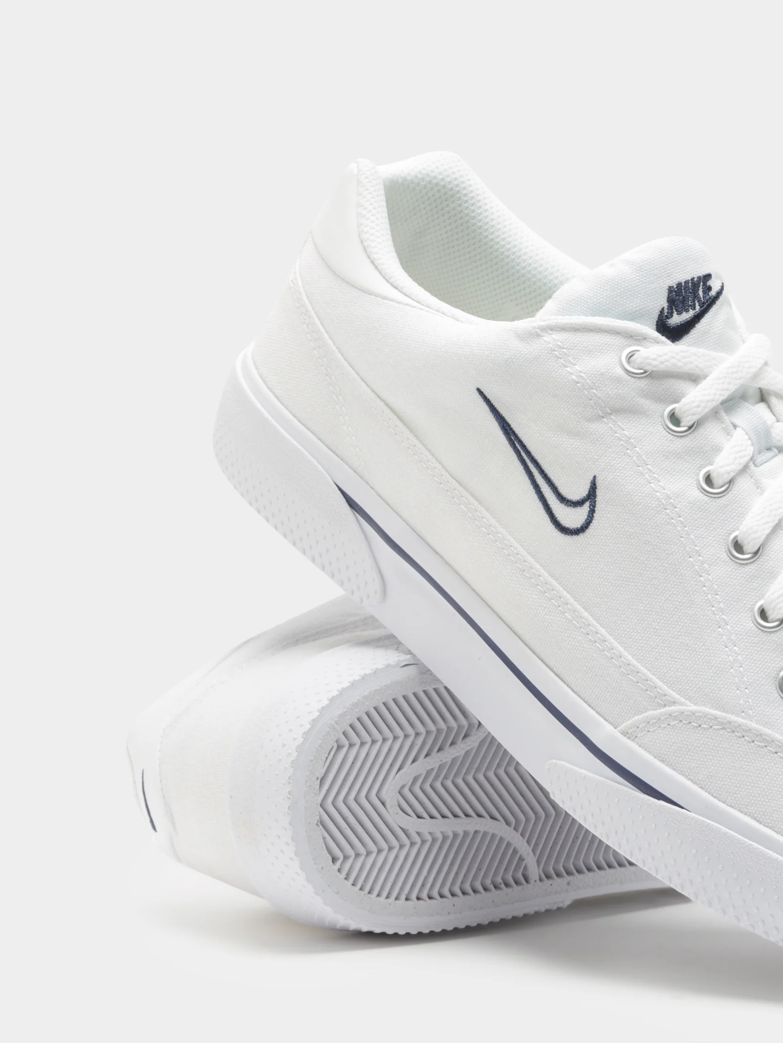 Unisex Retro GTS Sneakers - Image 5