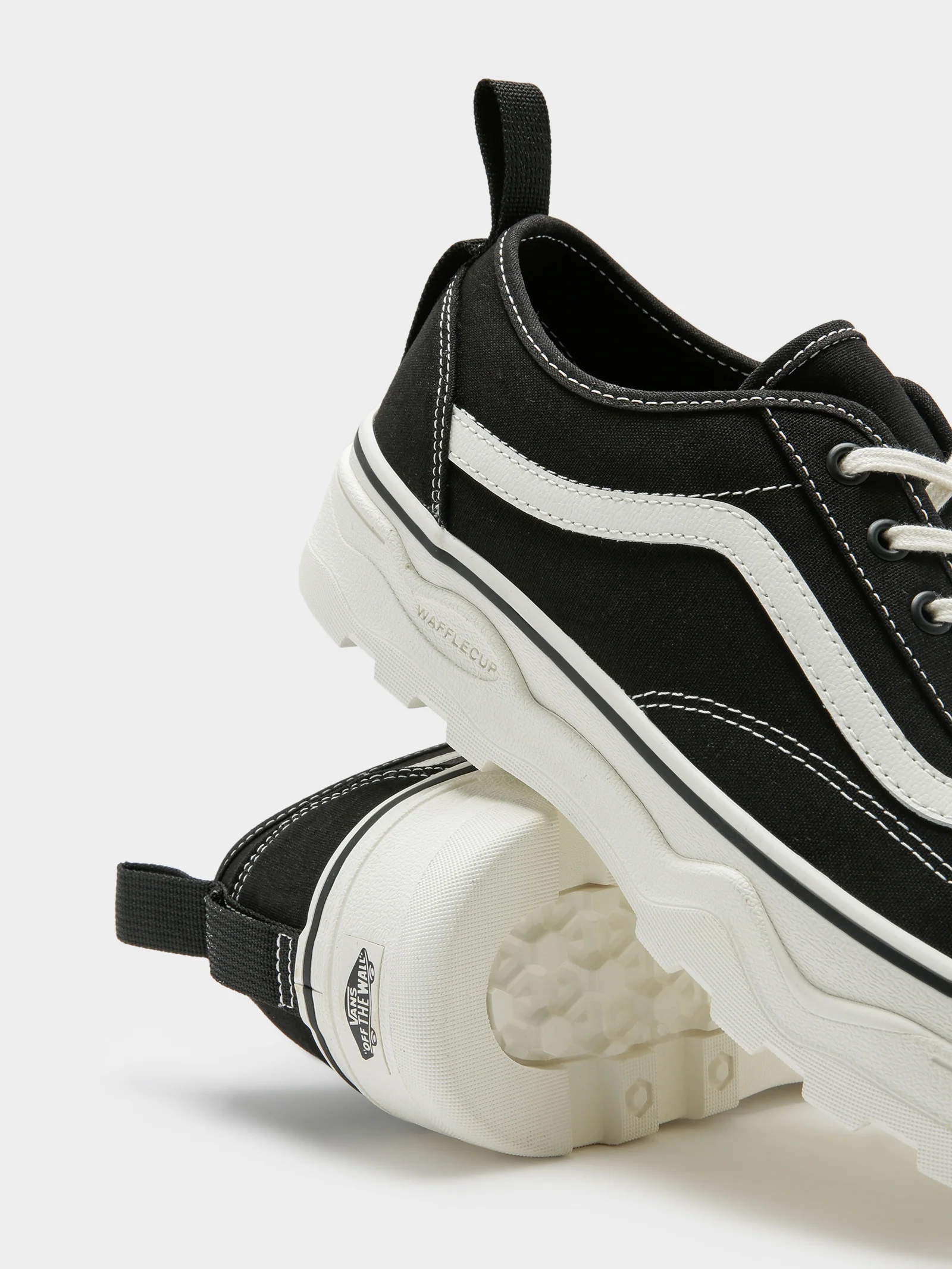 Unisex Sentry Old Skool Sneakers - Image 5