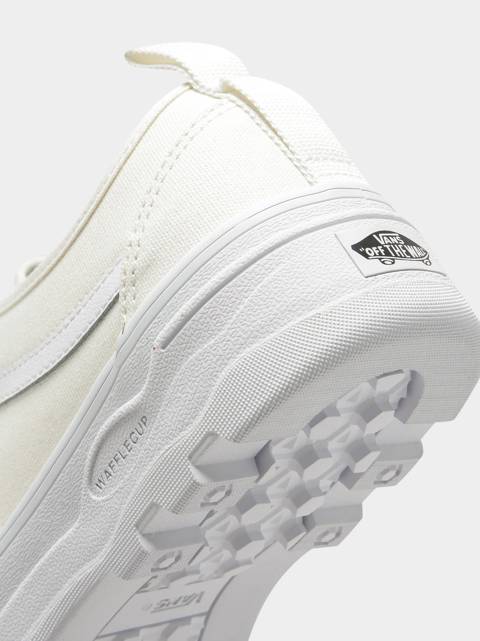 Unisex Sentry Old Skool Sneakers - Image 5