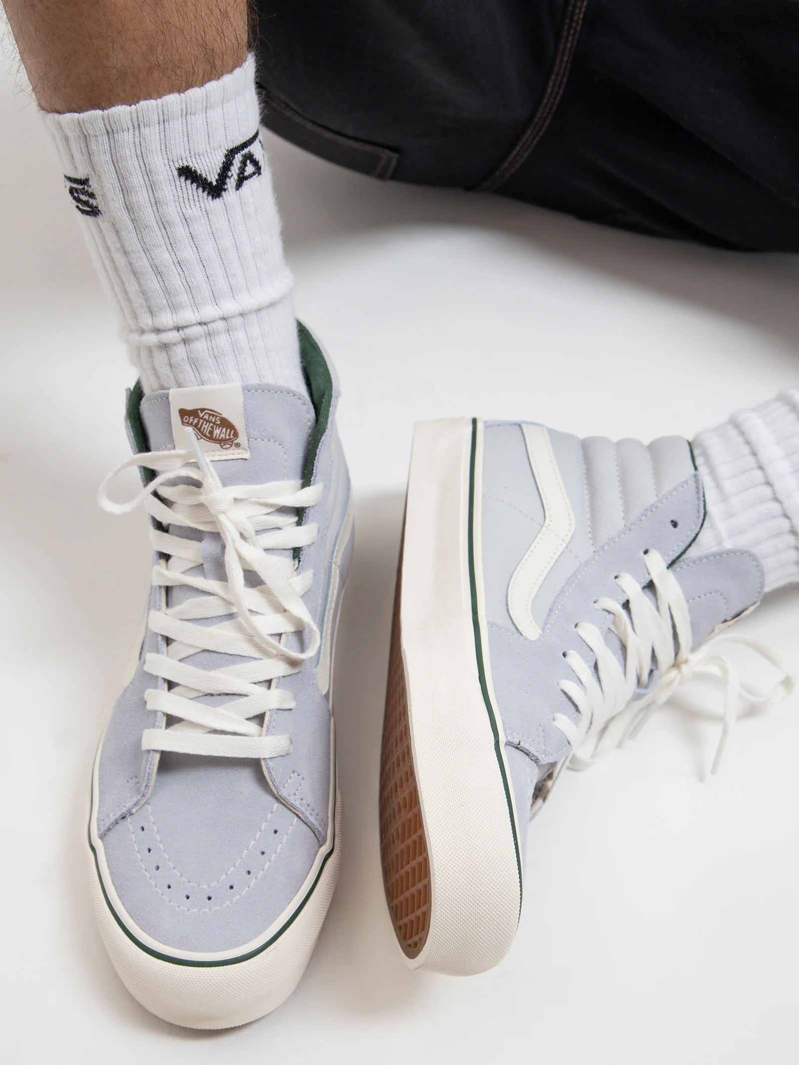 Unisex Sk8-Hi VR3 Twill Sneakers - Image 2