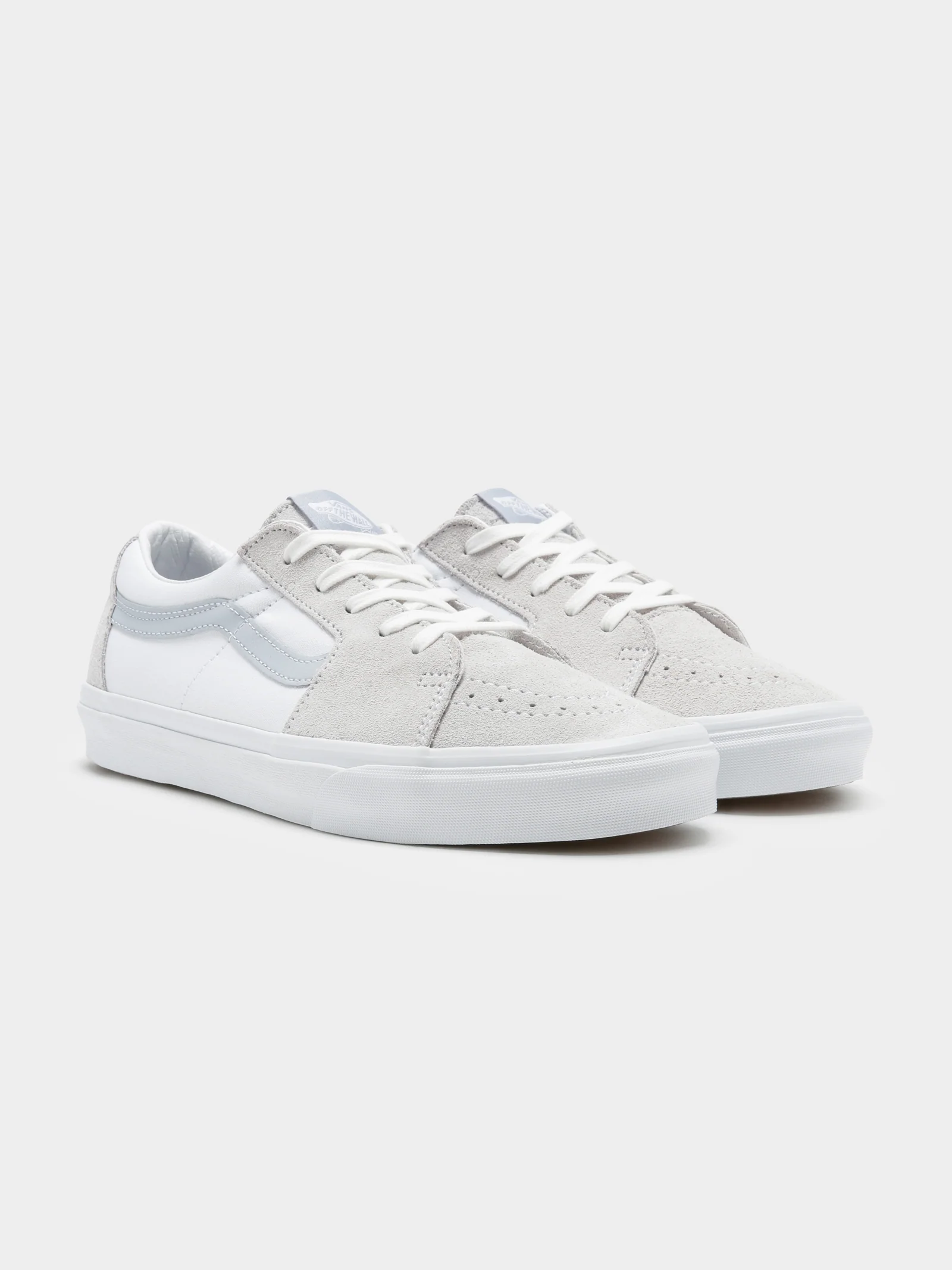 Unisex Sk8 Low Sneakers - Image 2