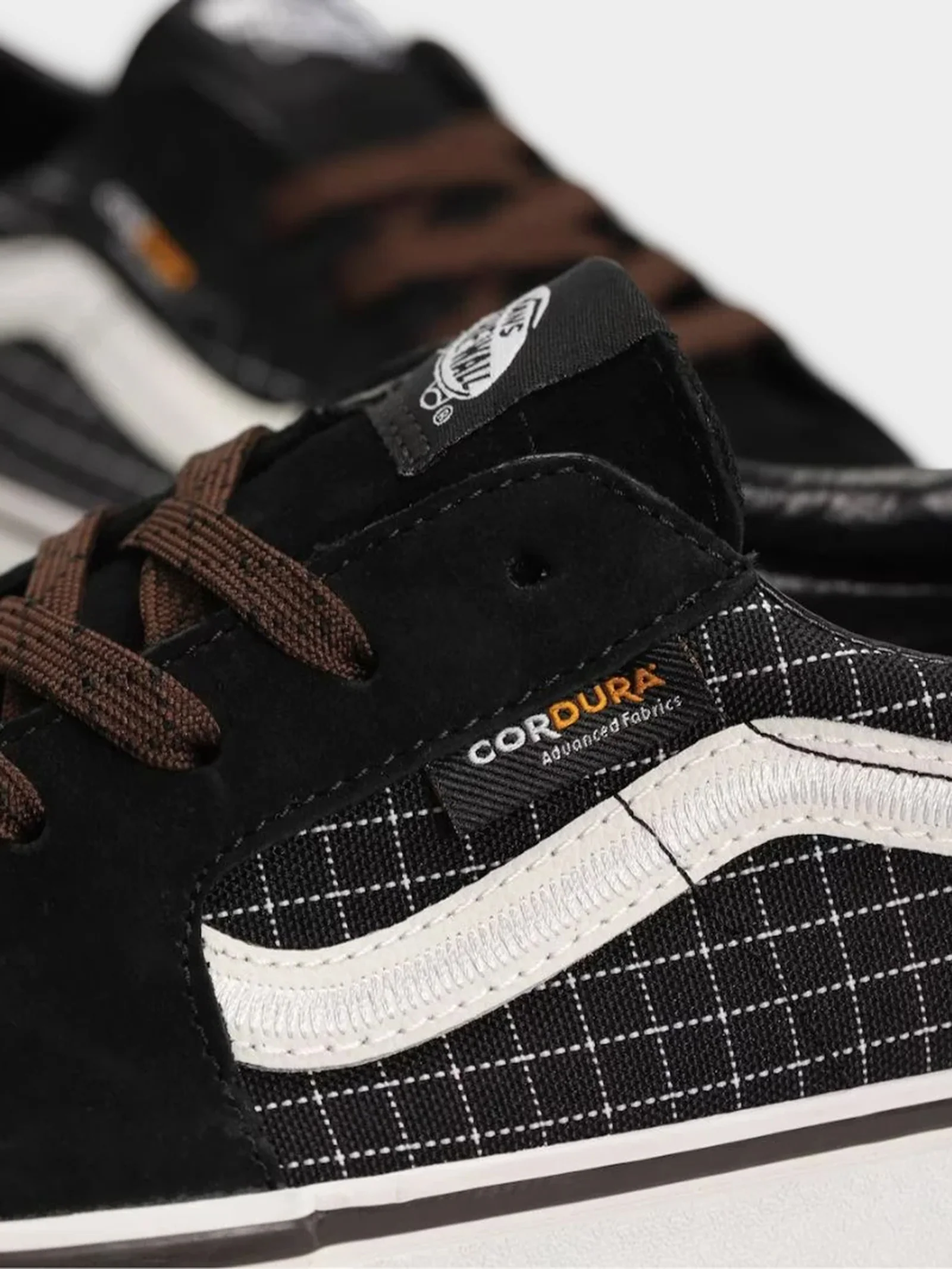 Unisex Sk8-Low Sneakers - Image 3