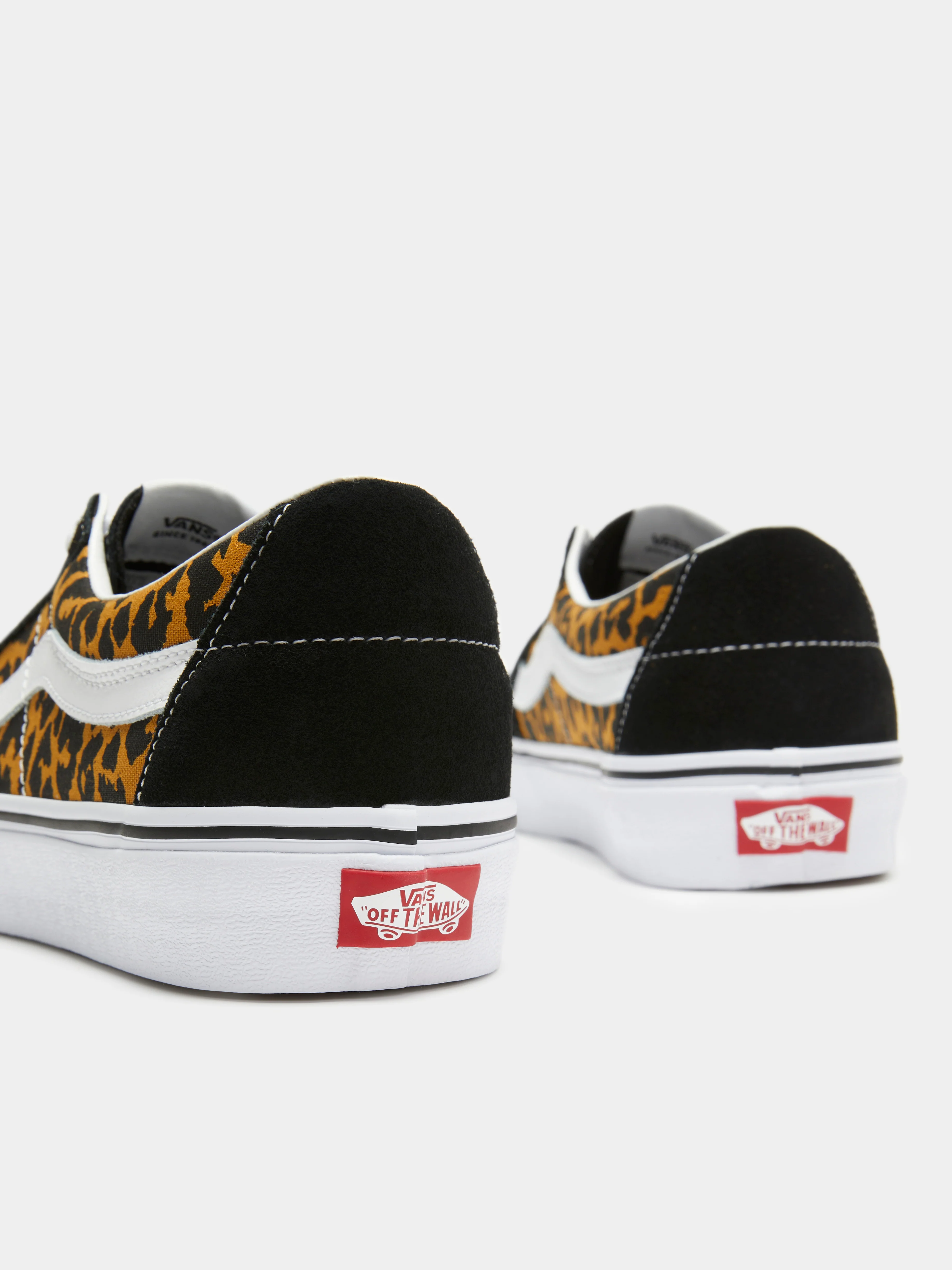 Unisex Sk8 Low Sneakers - Image 6