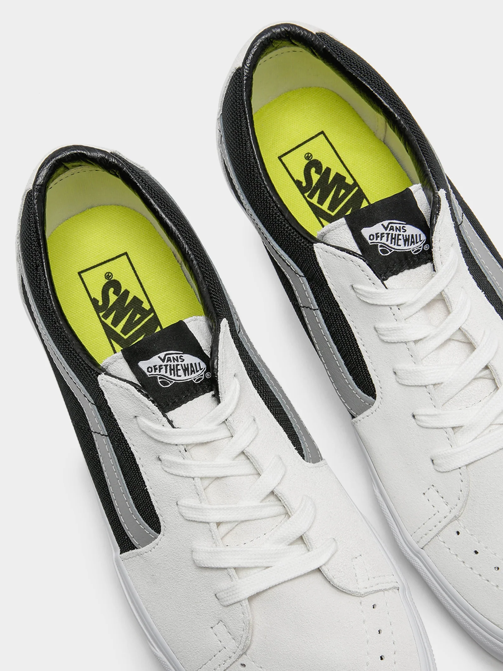 Unisex Sk8 Low Two Tone Sneakers - Image 3