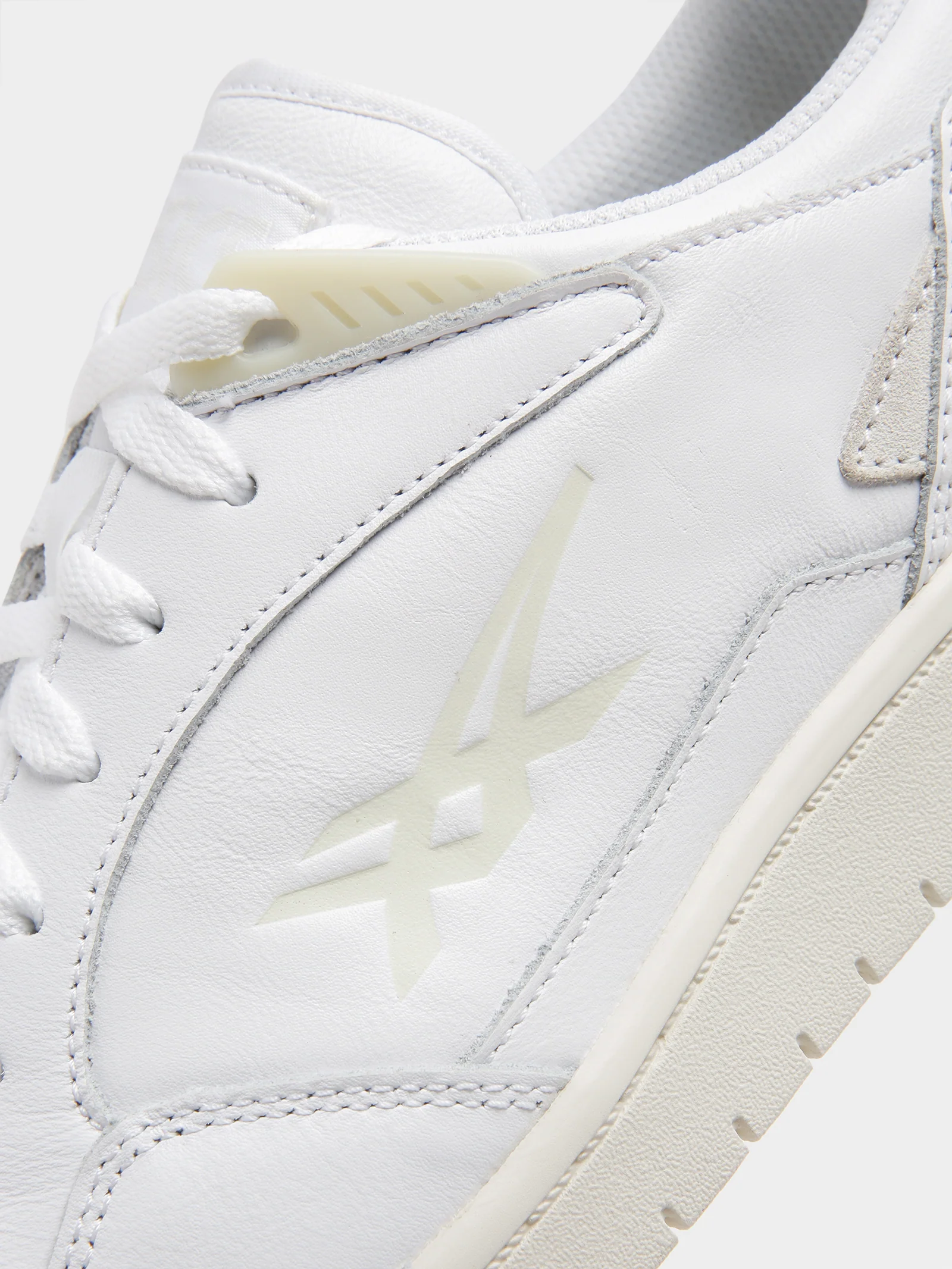 Unisex Skycourt Sneaker - Image 4