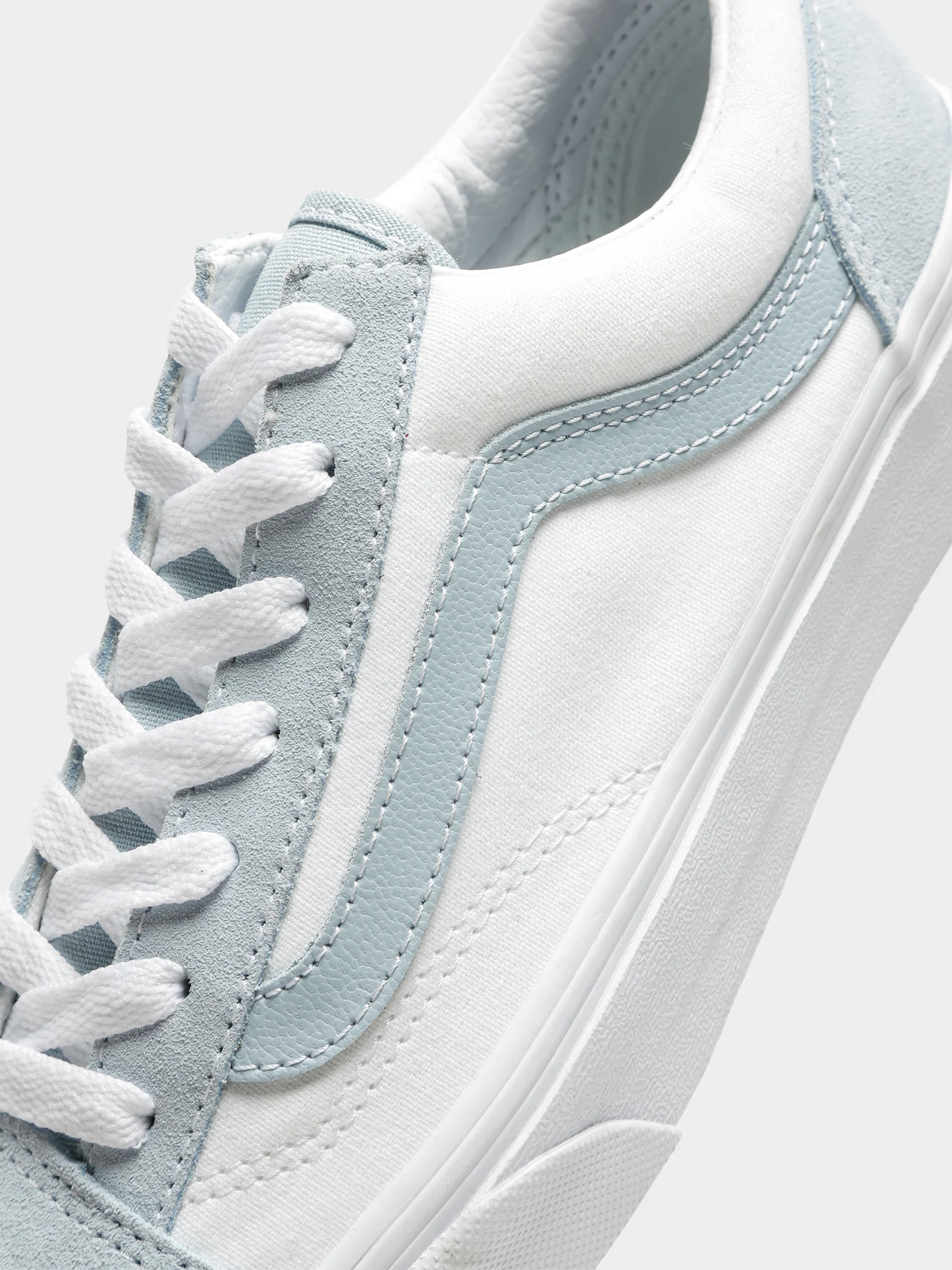 Unisex Style 36 Classic Sport Sneaker - Image 4